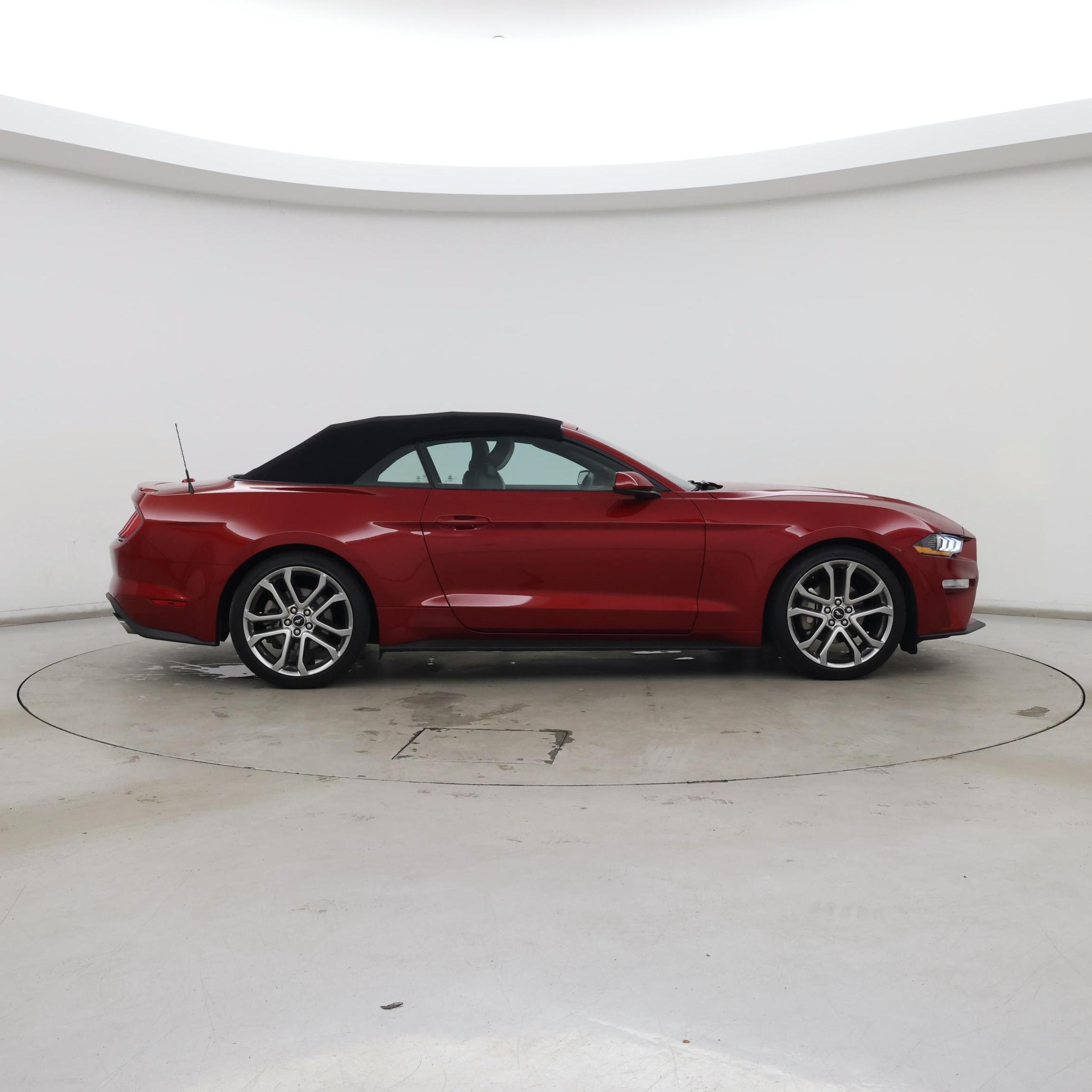 Thumbnail: 2021 Ford Mustang - 7