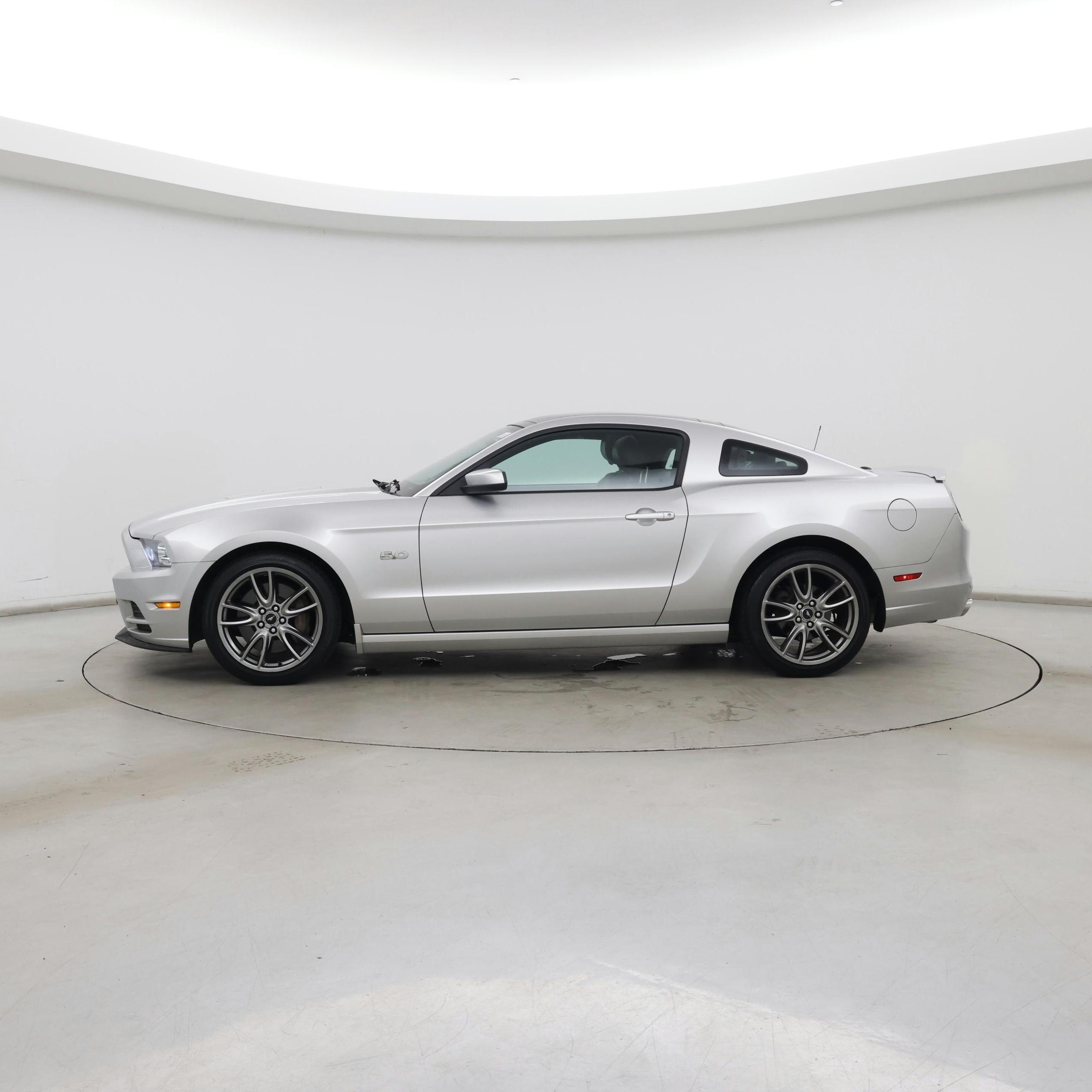 Thumbnail: 2014 Ford Mustang - 3
