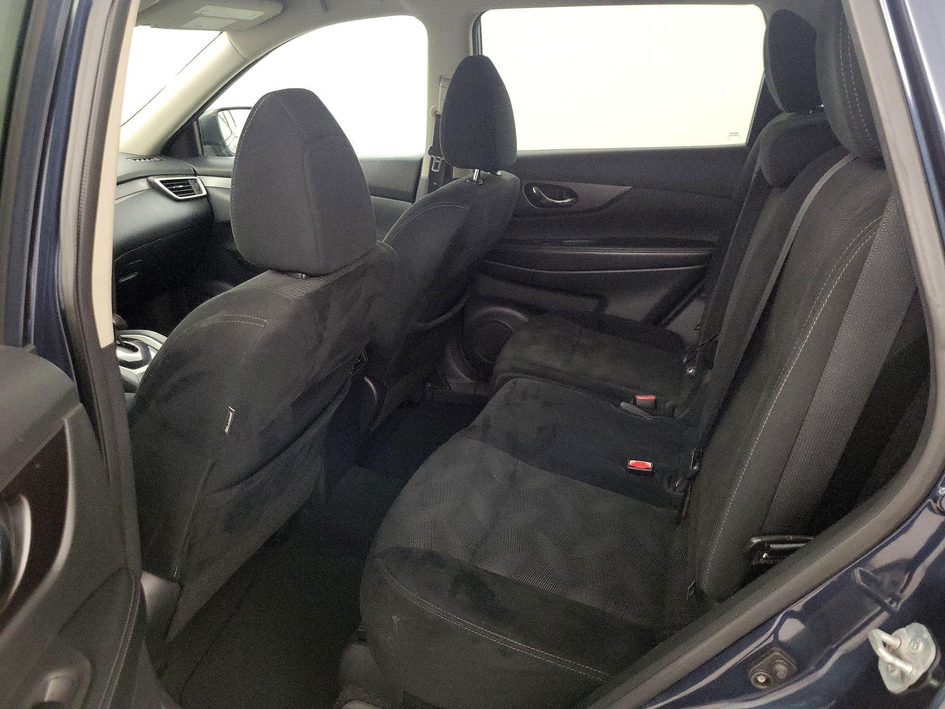 Thumbnail: 2016 Nissan Rogue - 19