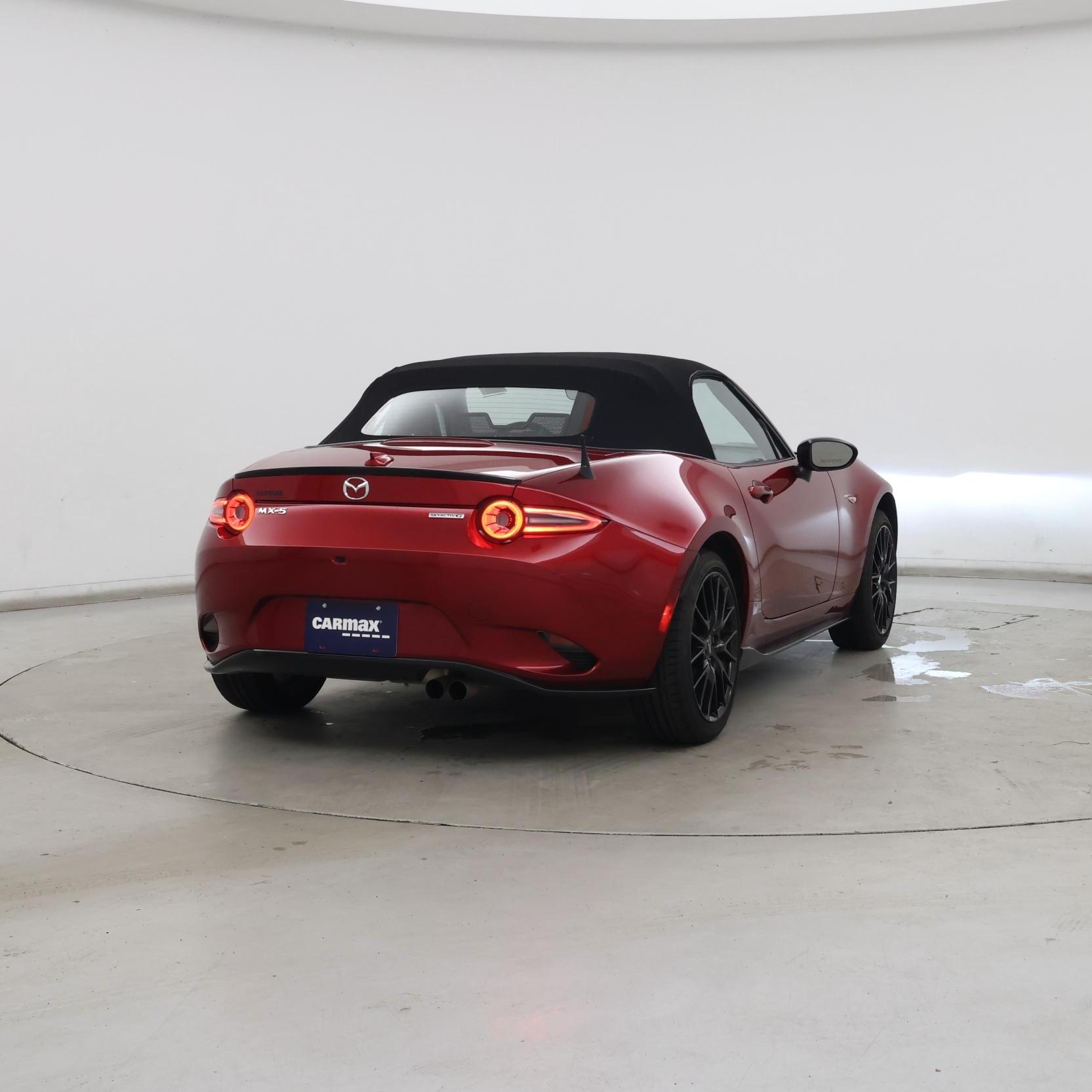Thumbnail: 2024 Mazda MX-5 Miata - 8