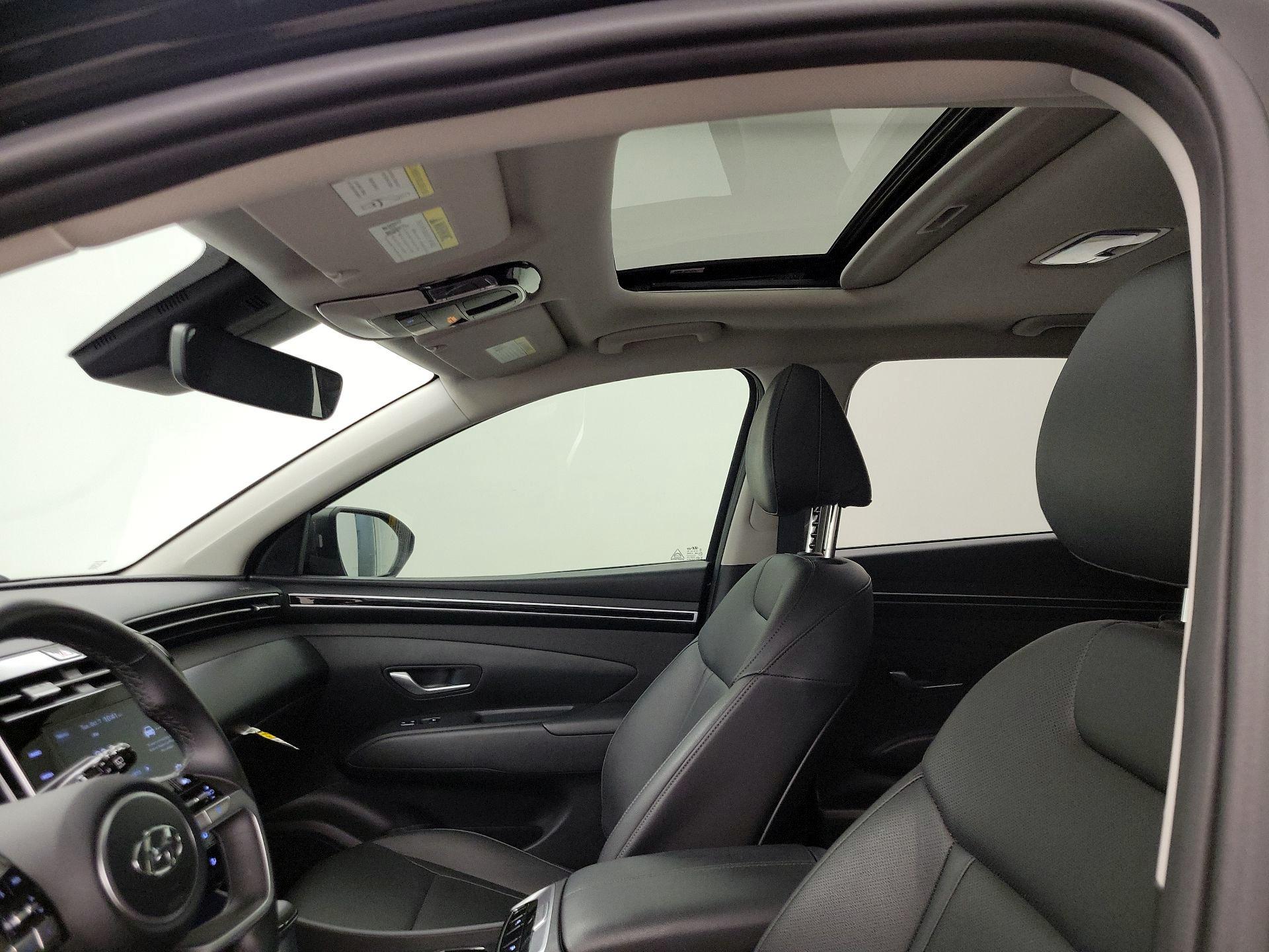 Thumbnail: 2023 Hyundai Tucson - 19