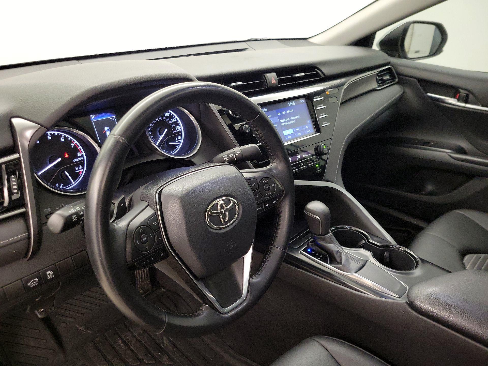 Thumbnail: 2019 Toyota Camry - 9