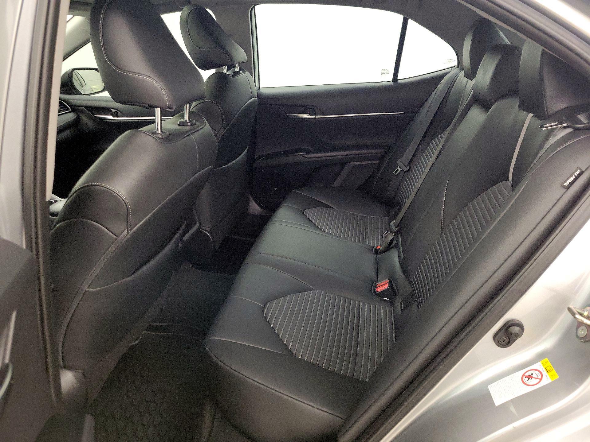 Thumbnail: 2019 Toyota Camry - 20