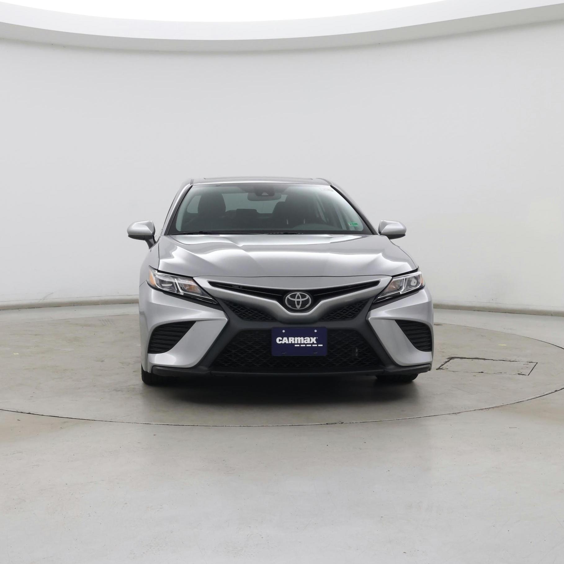 Thumbnail: 2019 Toyota Camry - 5