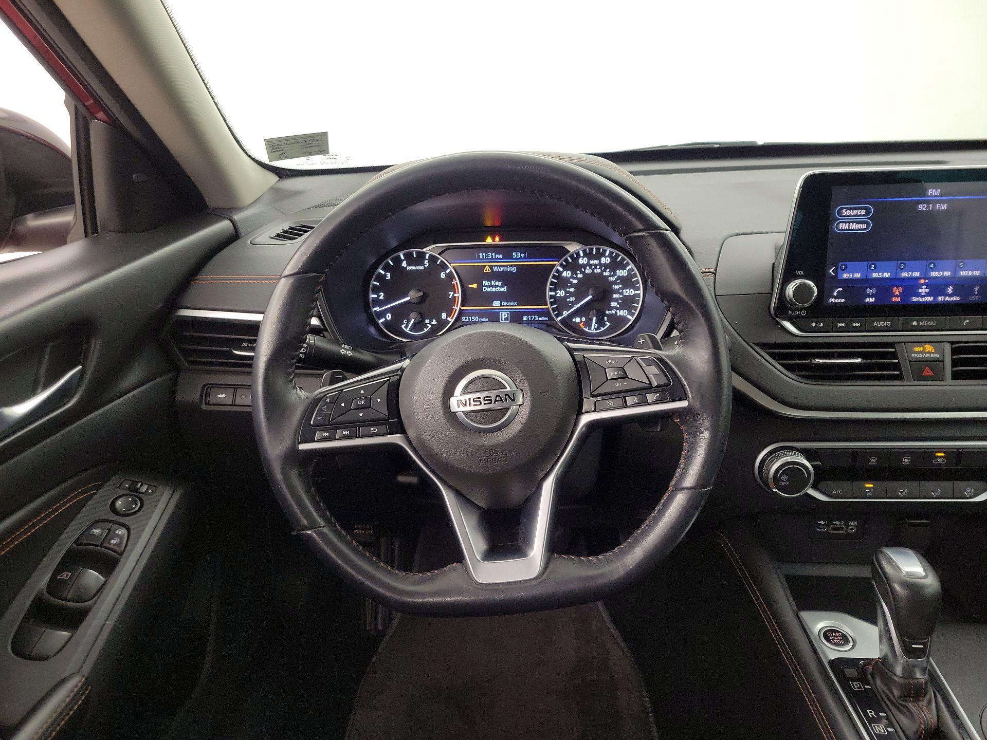 Thumbnail: 2019 Nissan Altima - 10