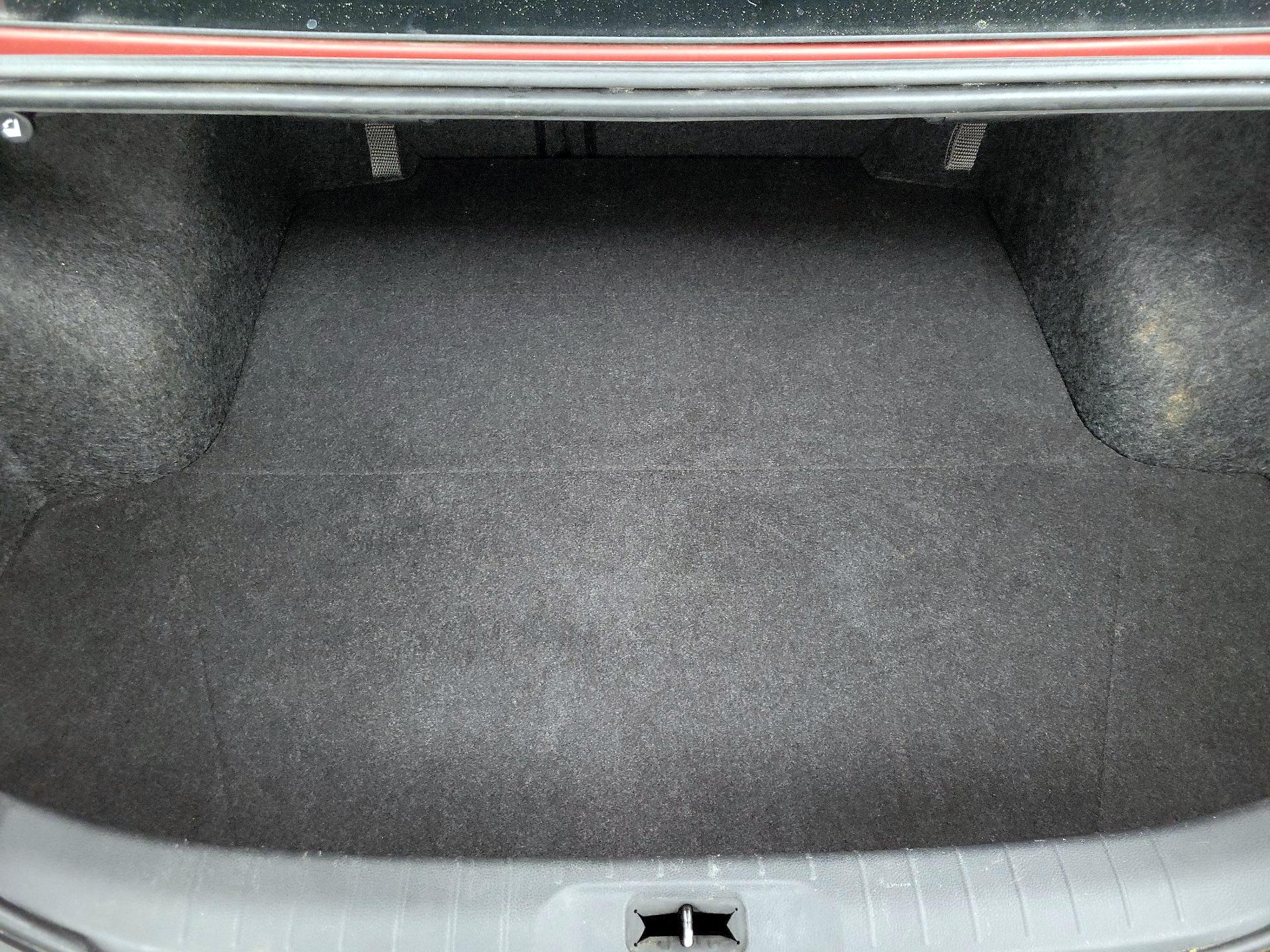 Thumbnail: 2019 Nissan Altima - 20