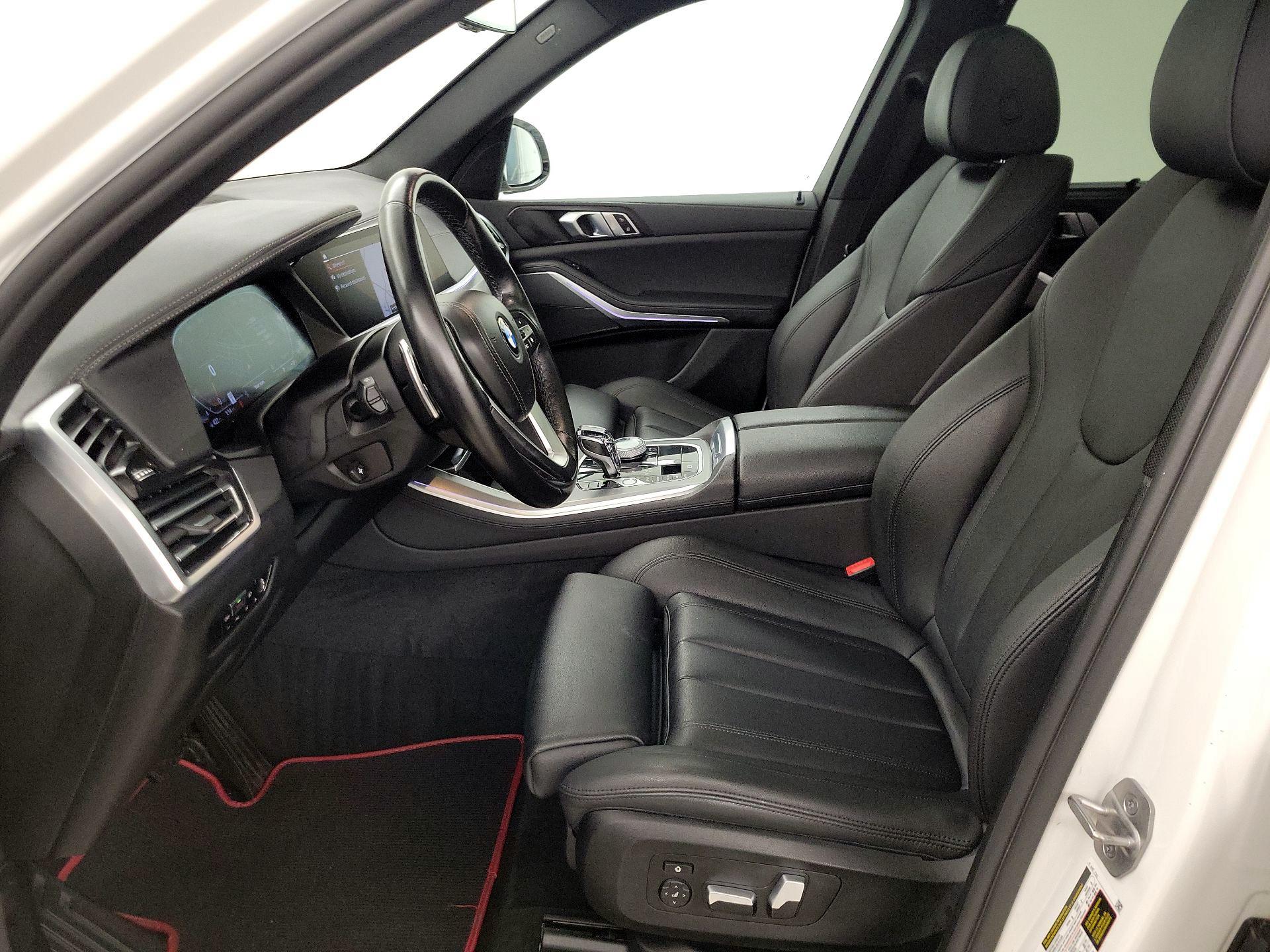 Thumbnail: 2022 BMW X5 - 11