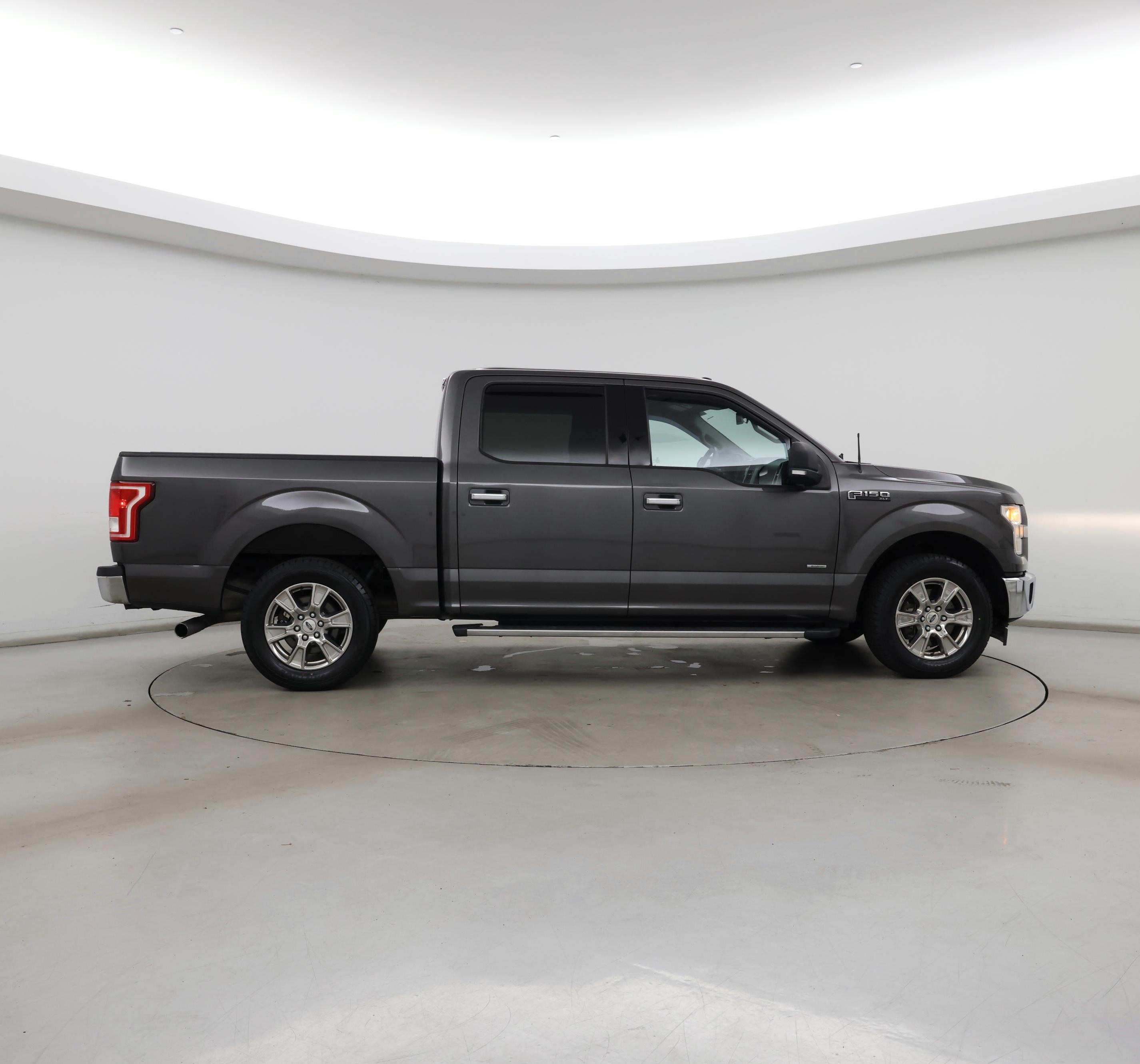 Thumbnail: 2017 Ford F-150 - 7