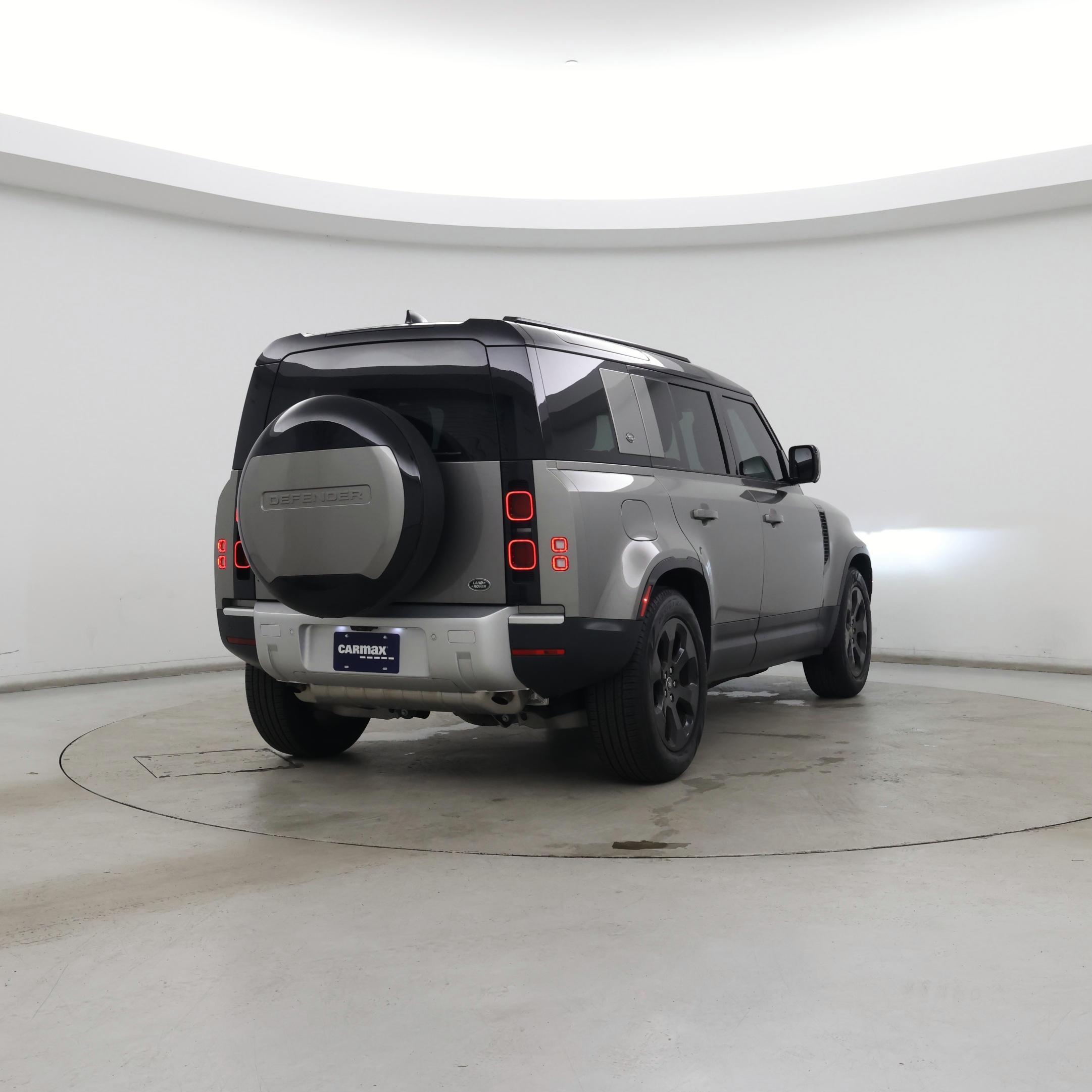 Thumbnail: 2023 Land Rover Defender - 8
