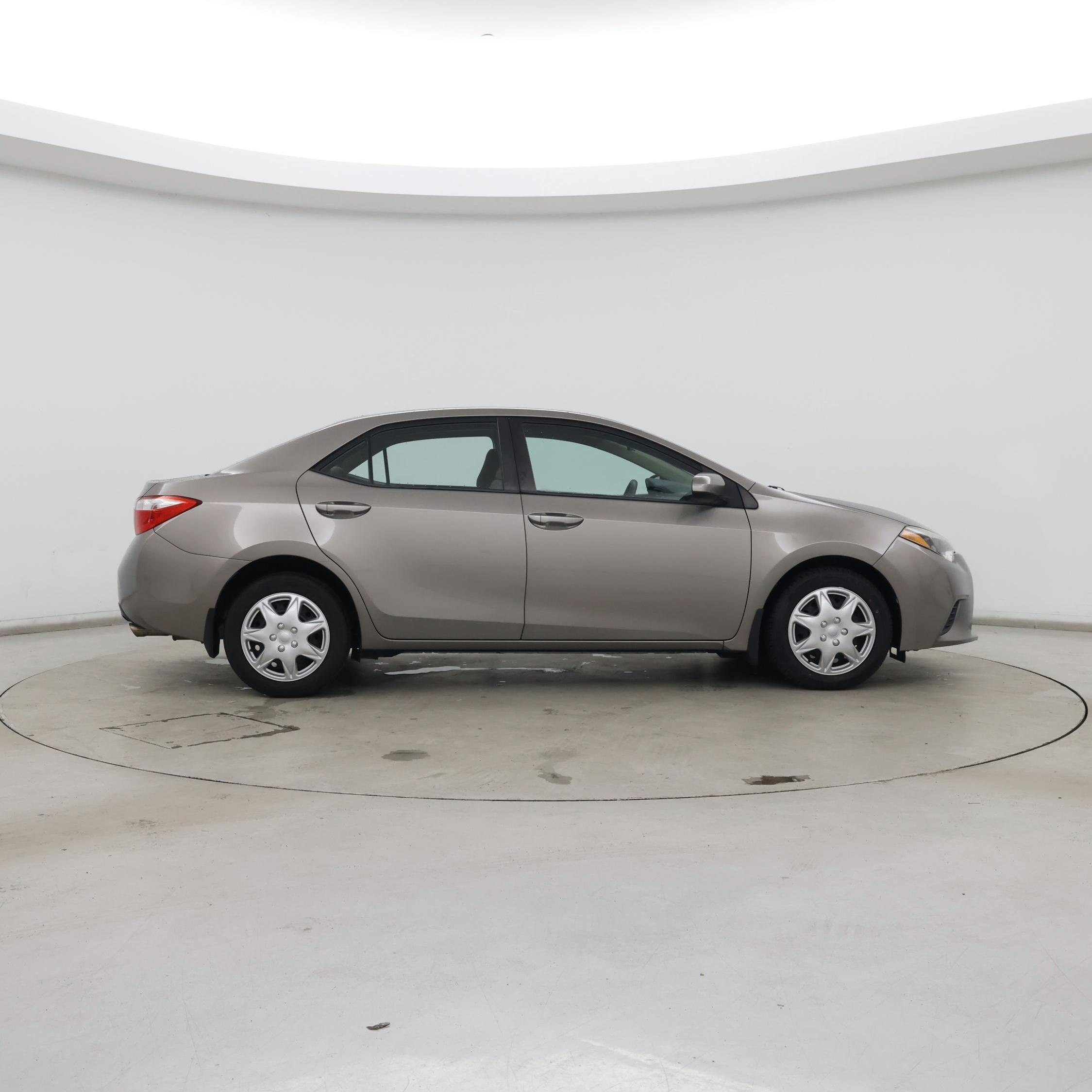 Thumbnail: 2014 Toyota Corolla - 7