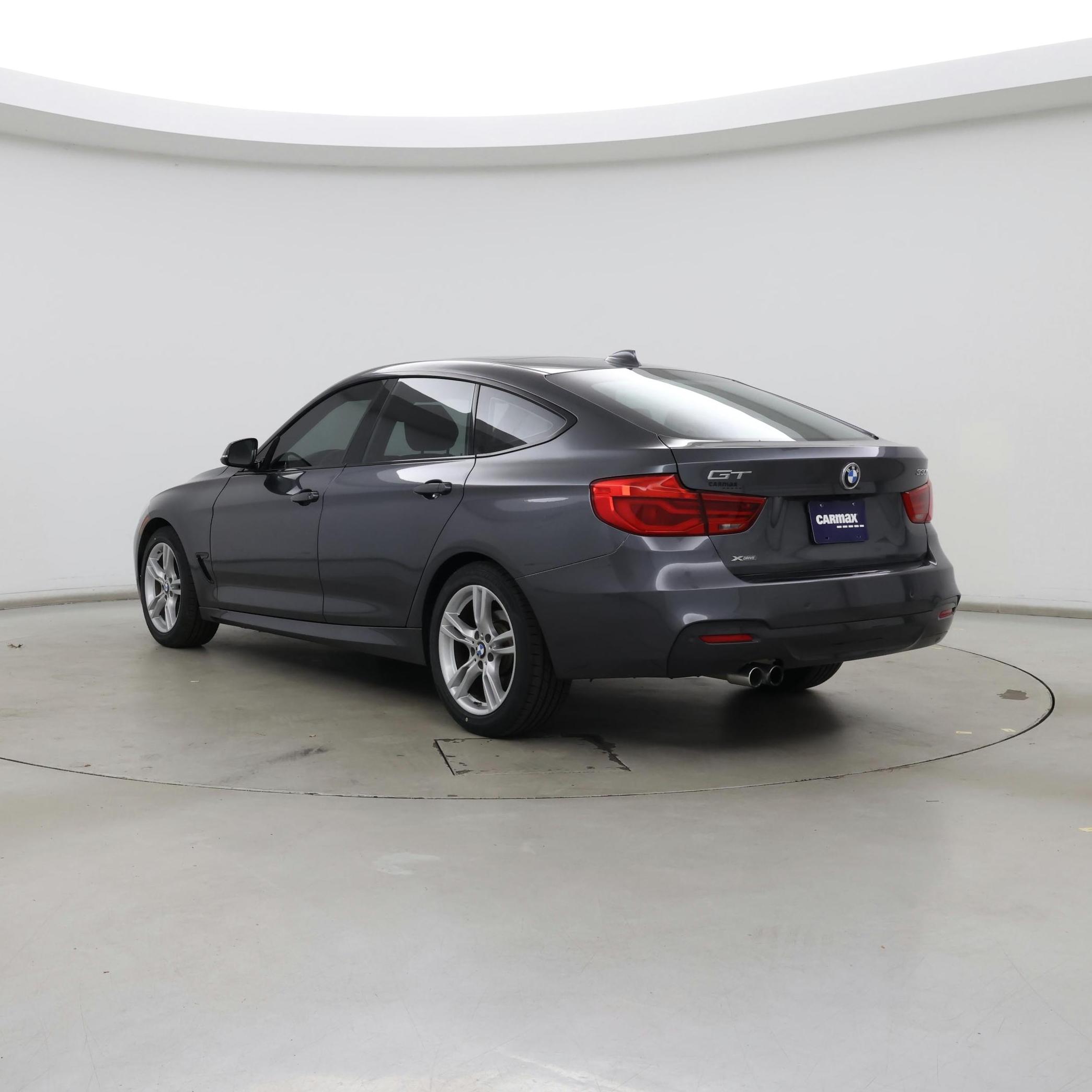 Thumbnail: 2017 BMW 3 Series - 2