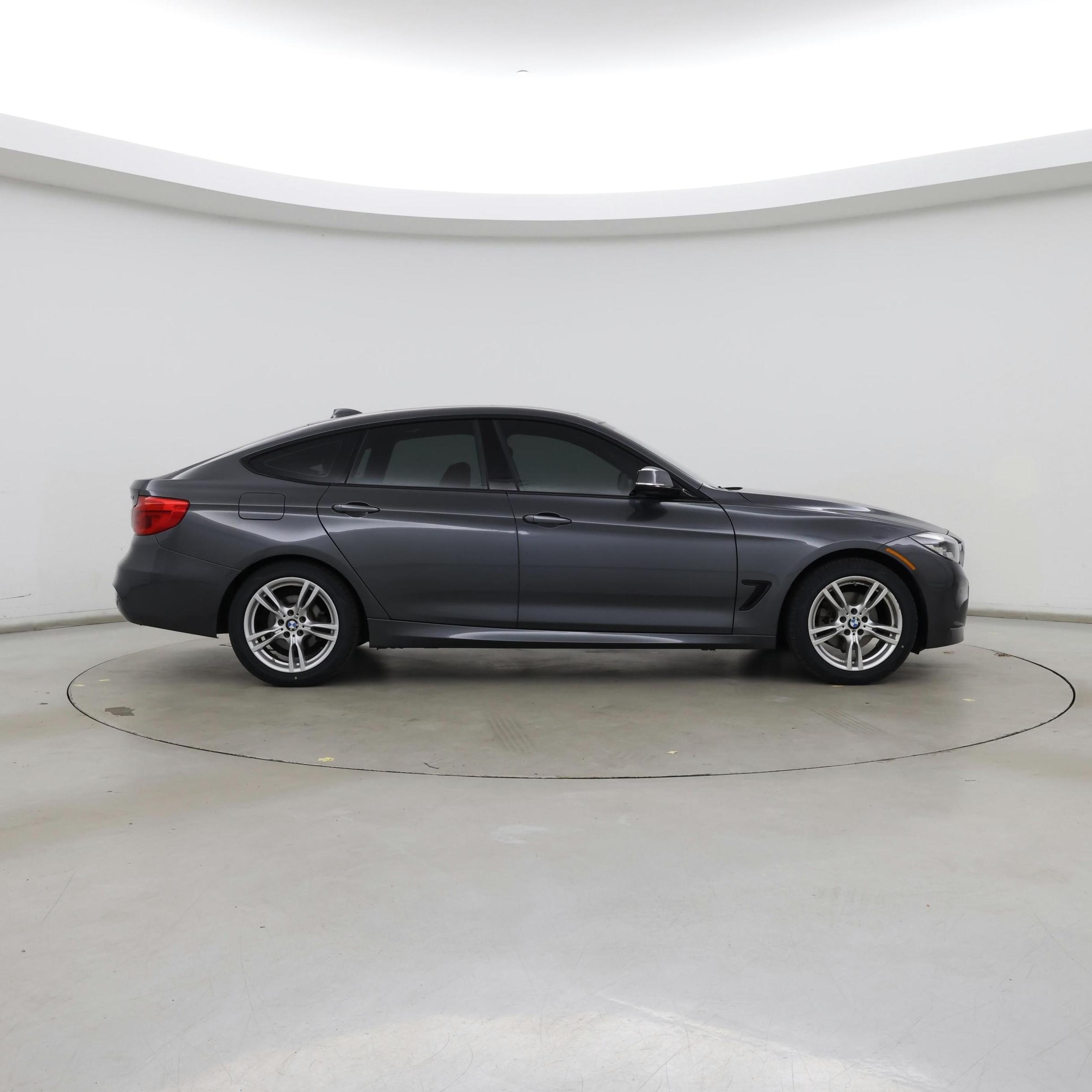 Thumbnail: 2017 BMW 3 Series - 7