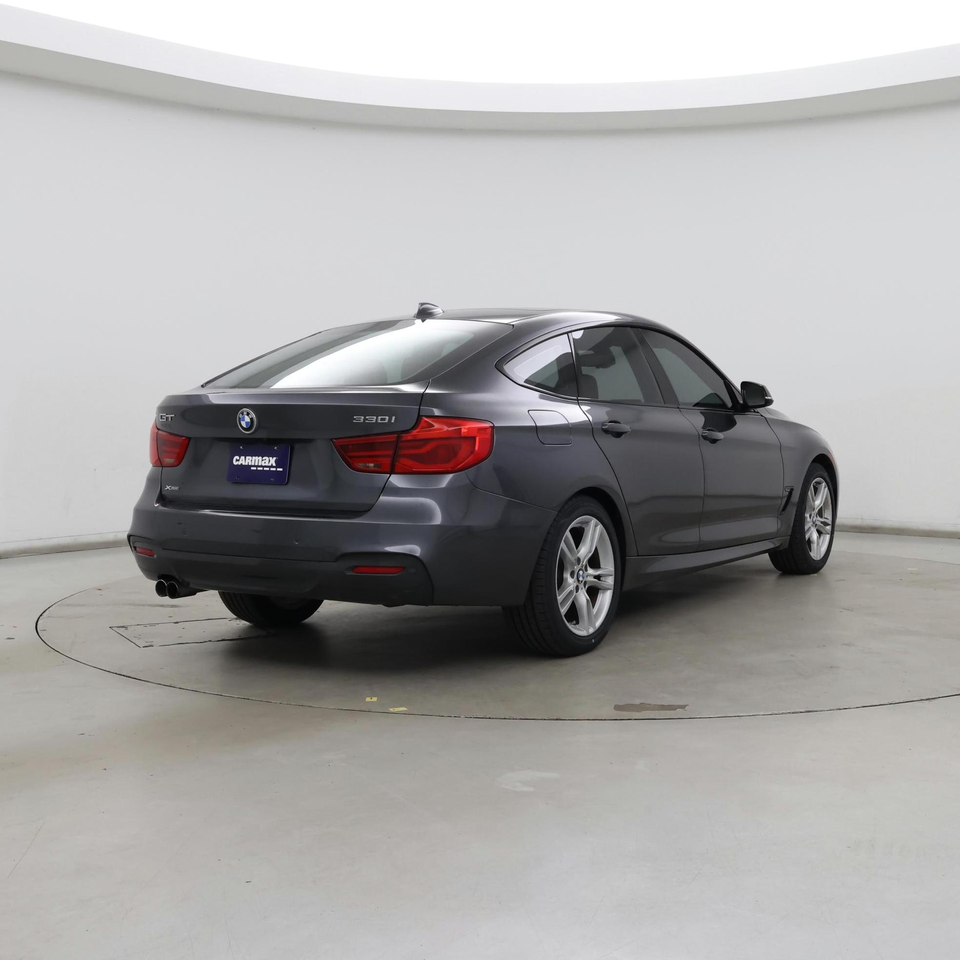 Thumbnail: 2017 BMW 3 Series - 8