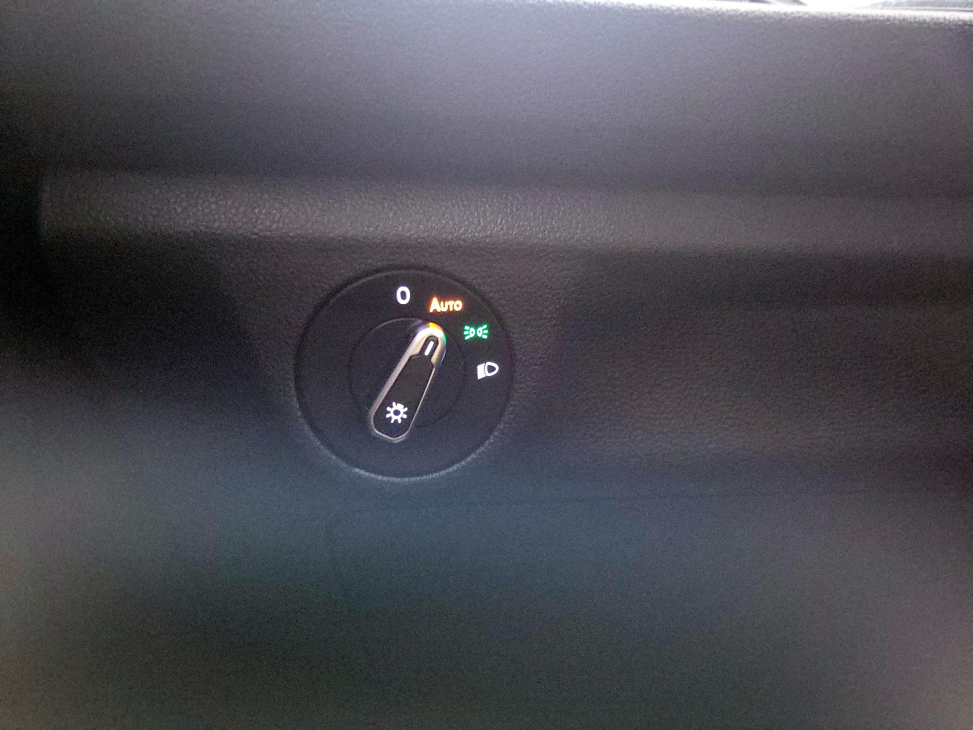 Thumbnail: 2023 Volkswagen Jetta - 13