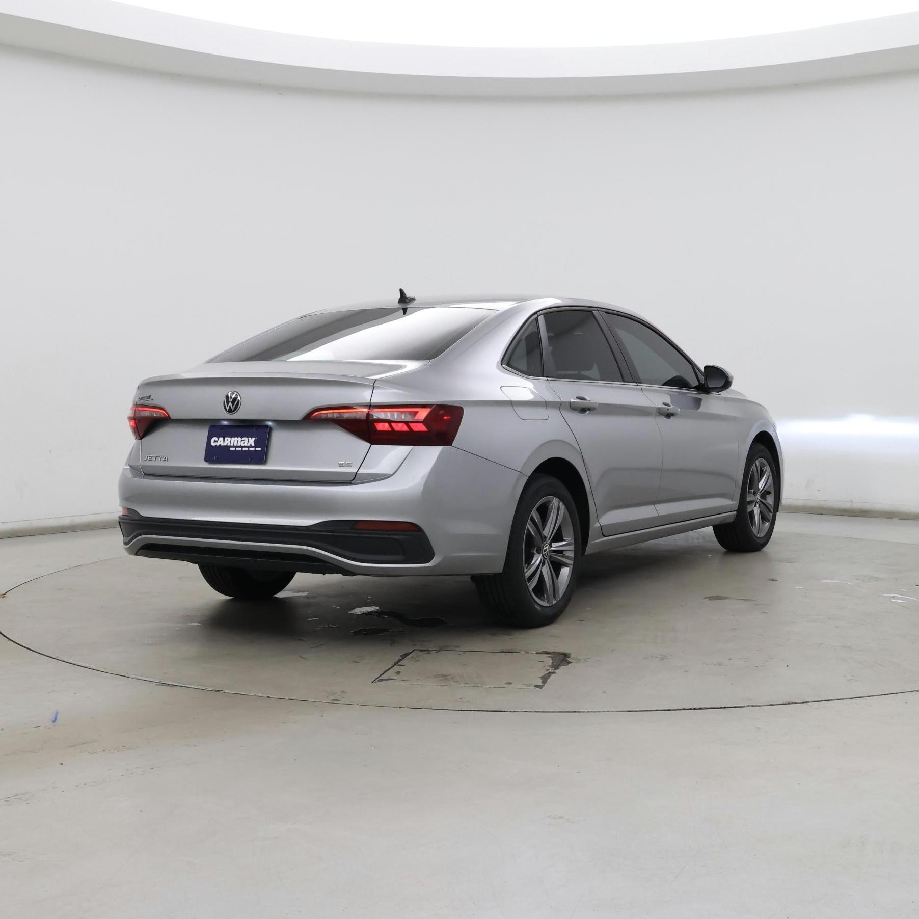 Thumbnail: 2023 Volkswagen Jetta - 8