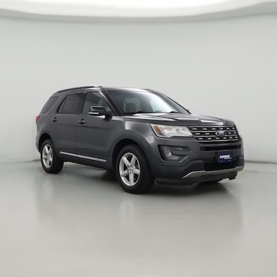 Gray 2016 Ford Explorer XLT