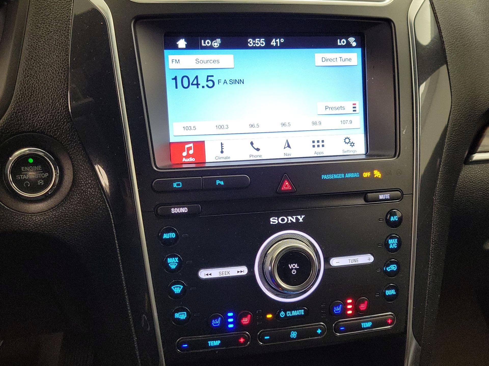 Thumbnail: 2019 Ford Explorer - 16