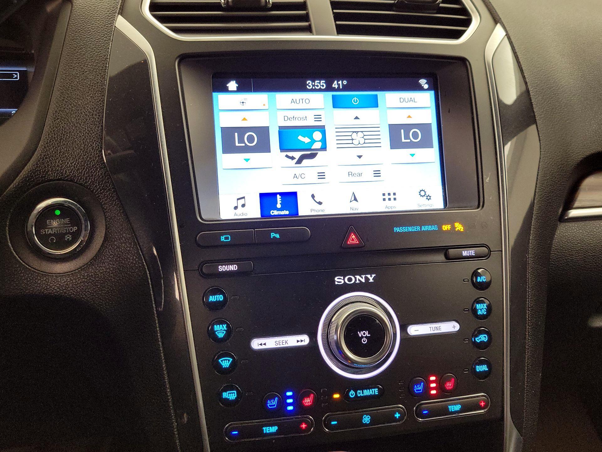 Thumbnail: 2019 Ford Explorer - 17
