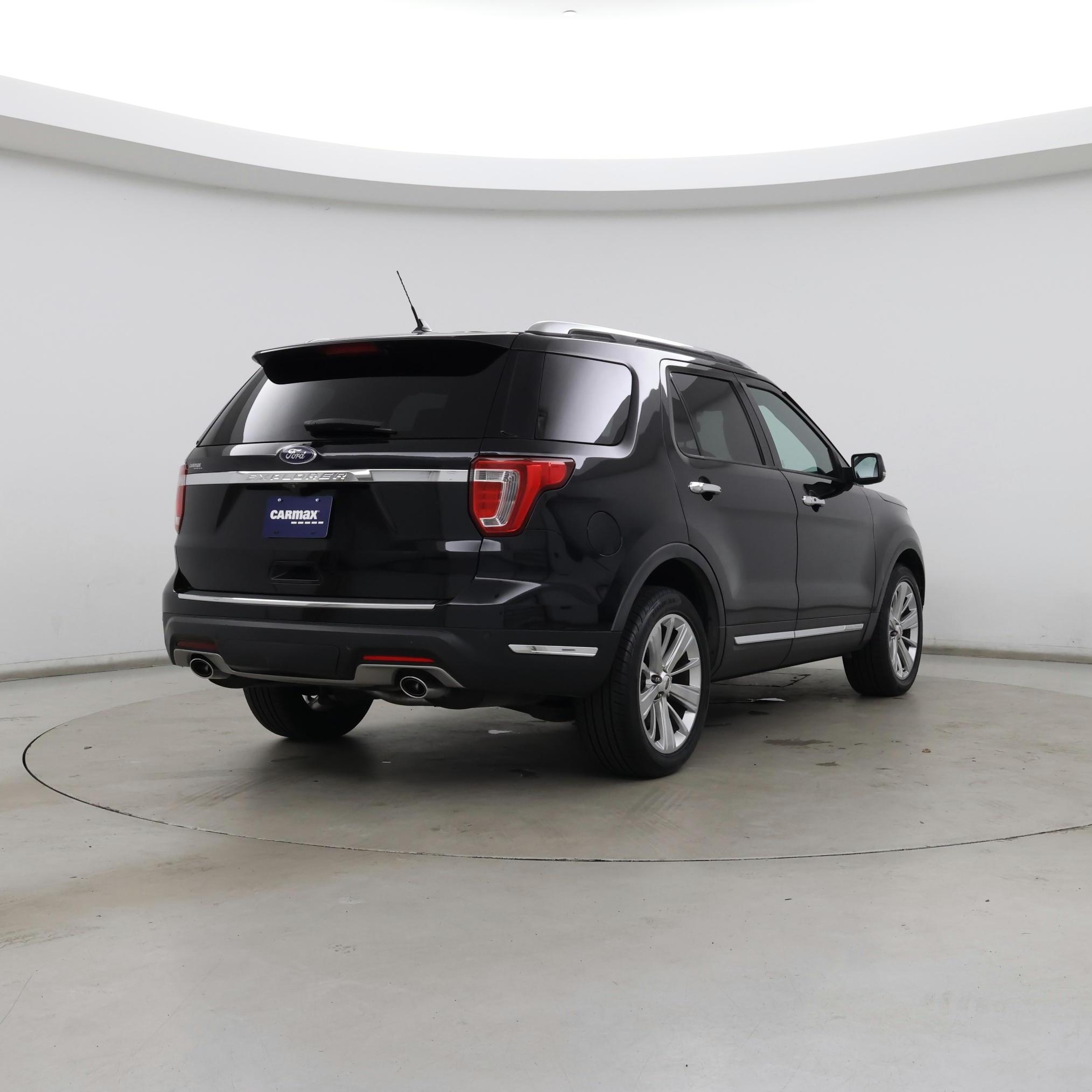 Thumbnail: 2019 Ford Explorer - 8