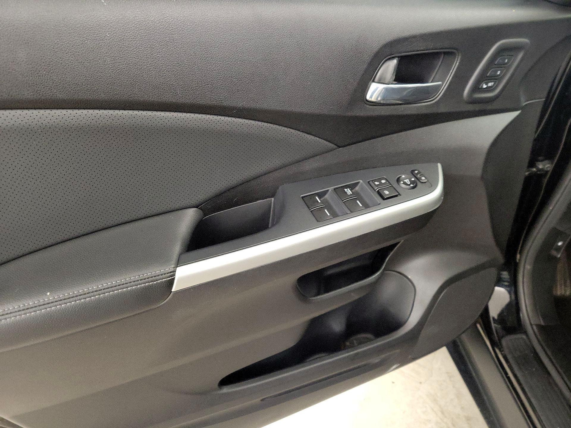 Thumbnail: 2016 Honda CR-V - 12