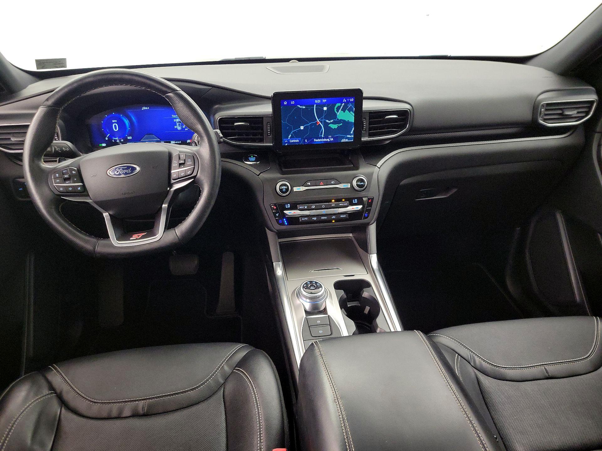 Thumbnail: 2020 Ford Explorer - 9