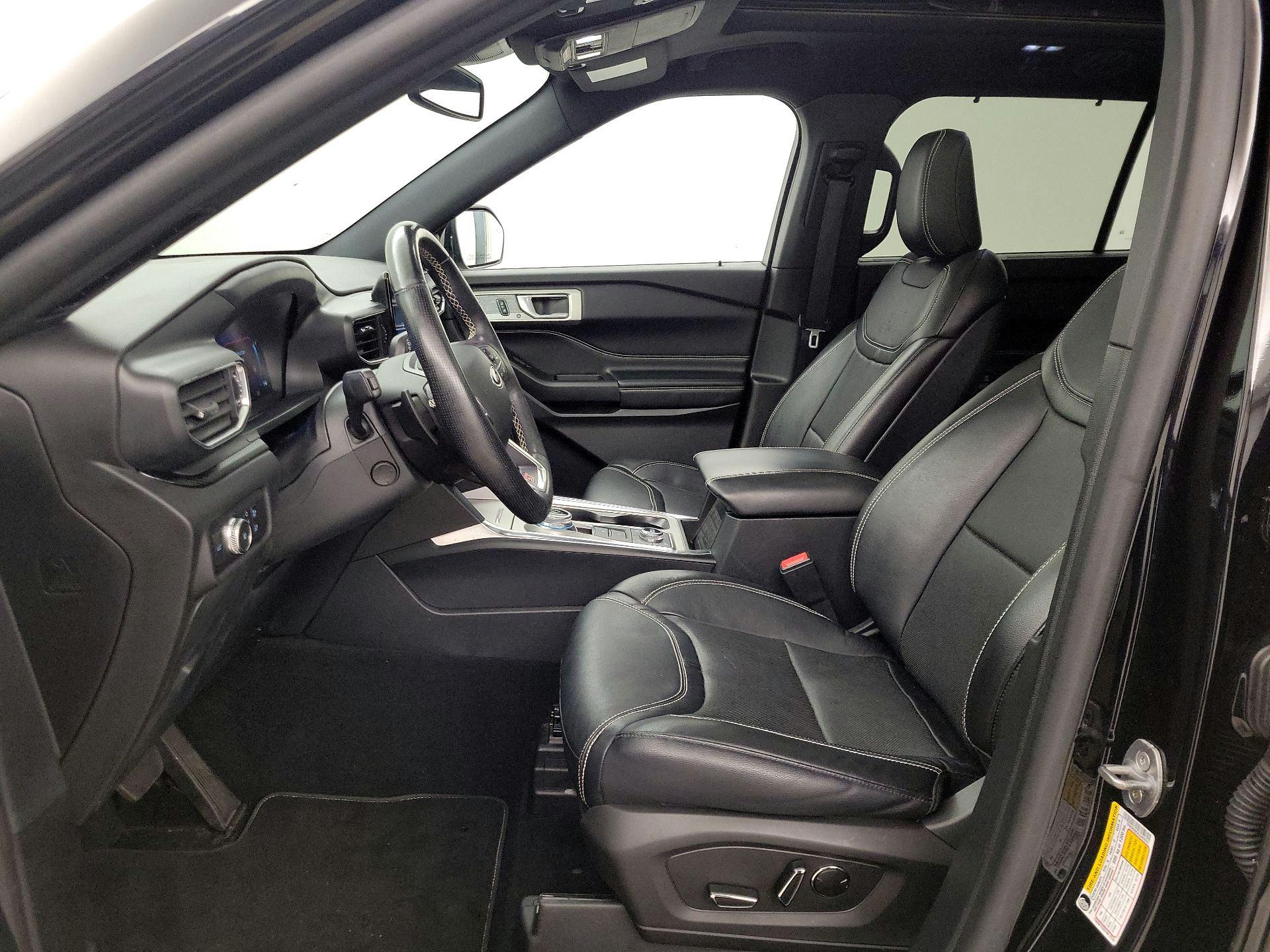 Thumbnail: 2020 Ford Explorer - 11