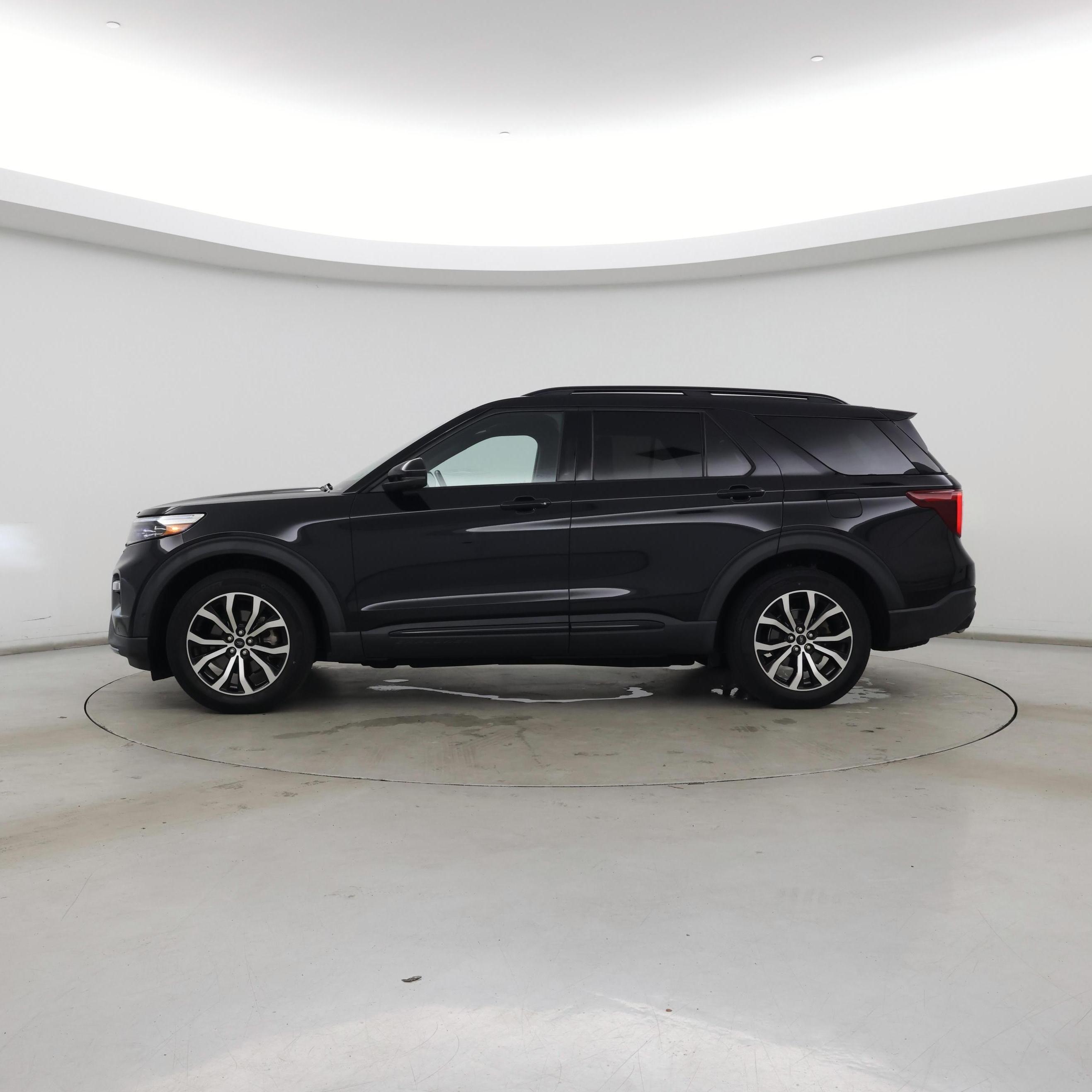 Thumbnail: 2020 Ford Explorer - 3