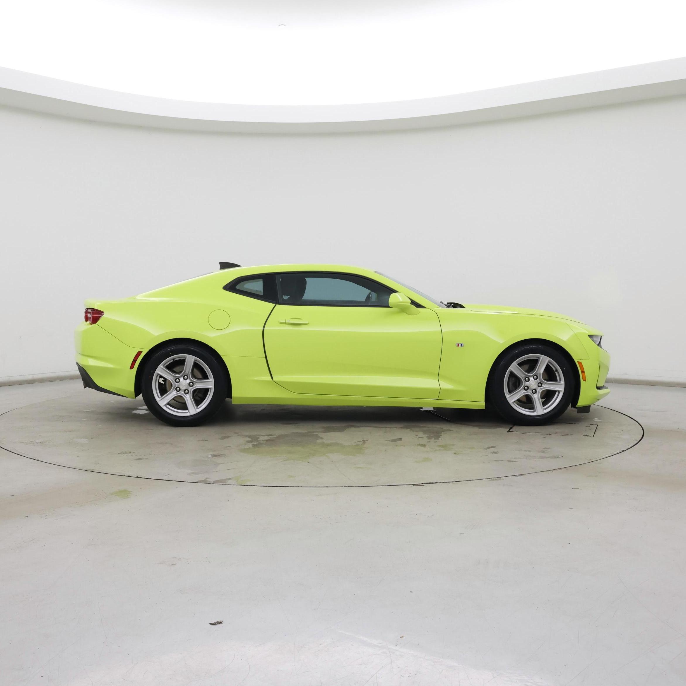 Thumbnail: 2020 Chevrolet Camaro - 7