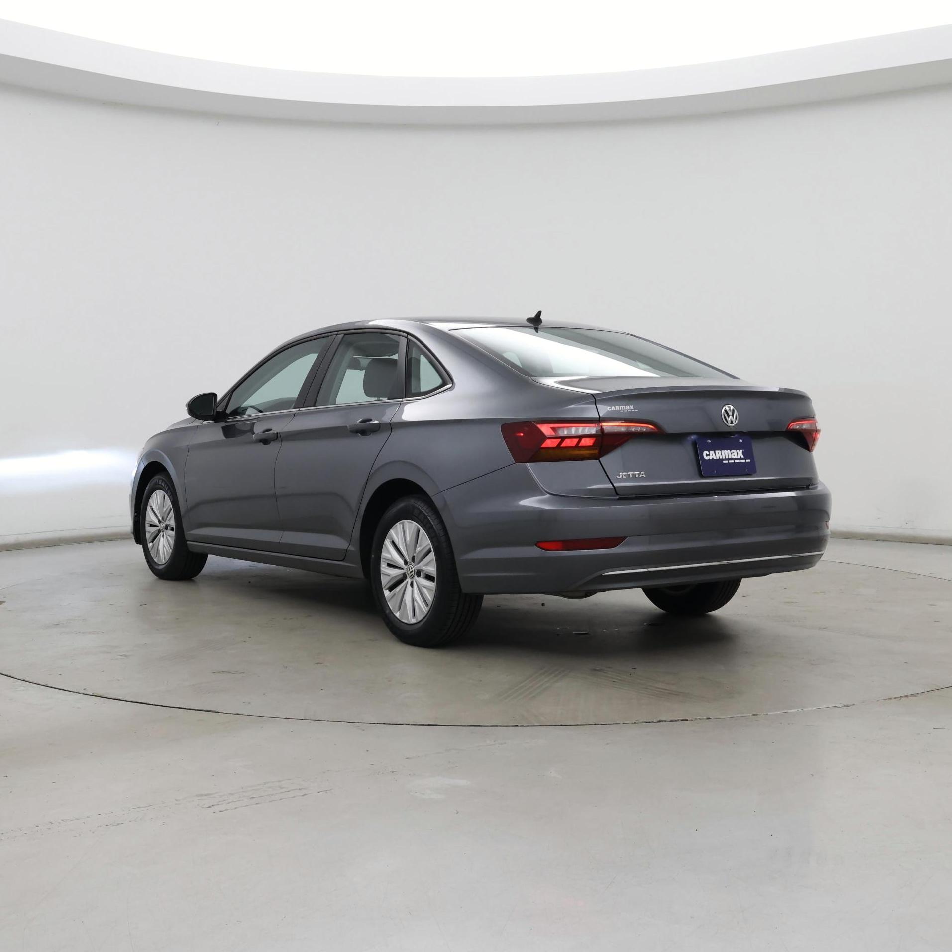 Thumbnail: 2019 Volkswagen Jetta - 2
