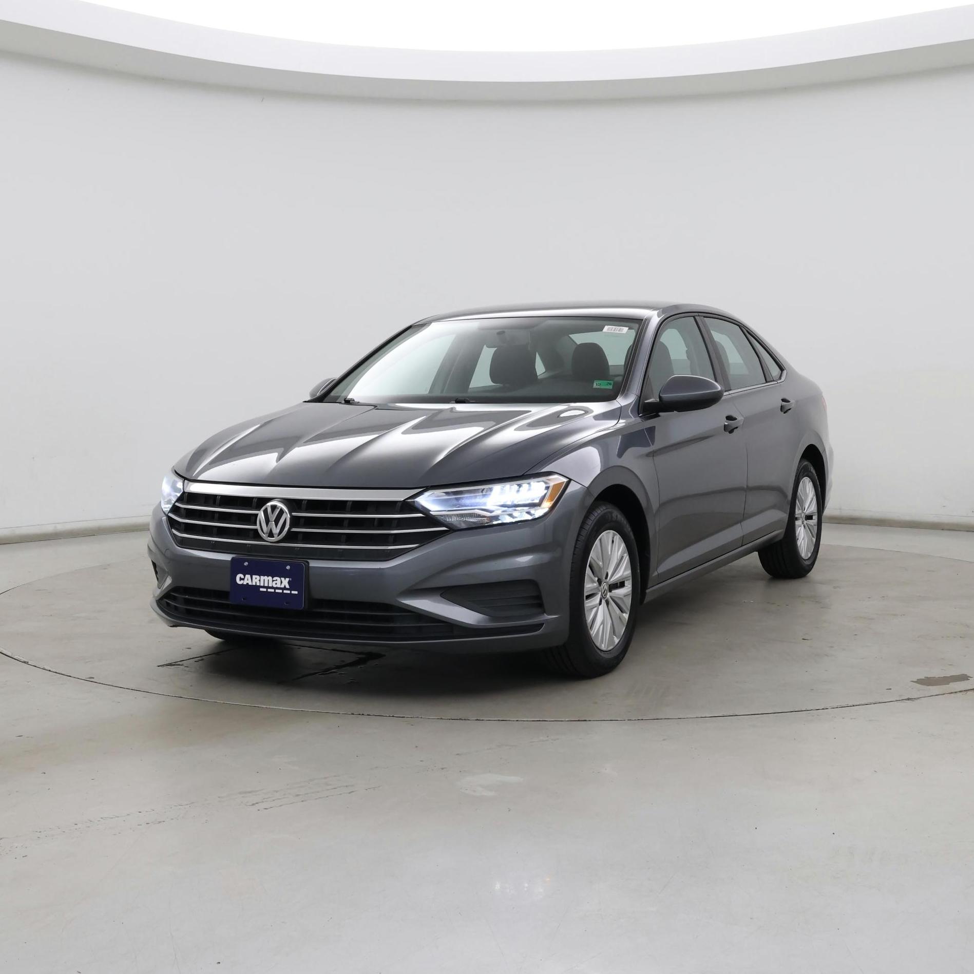 Thumbnail: 2019 Volkswagen Jetta - 4