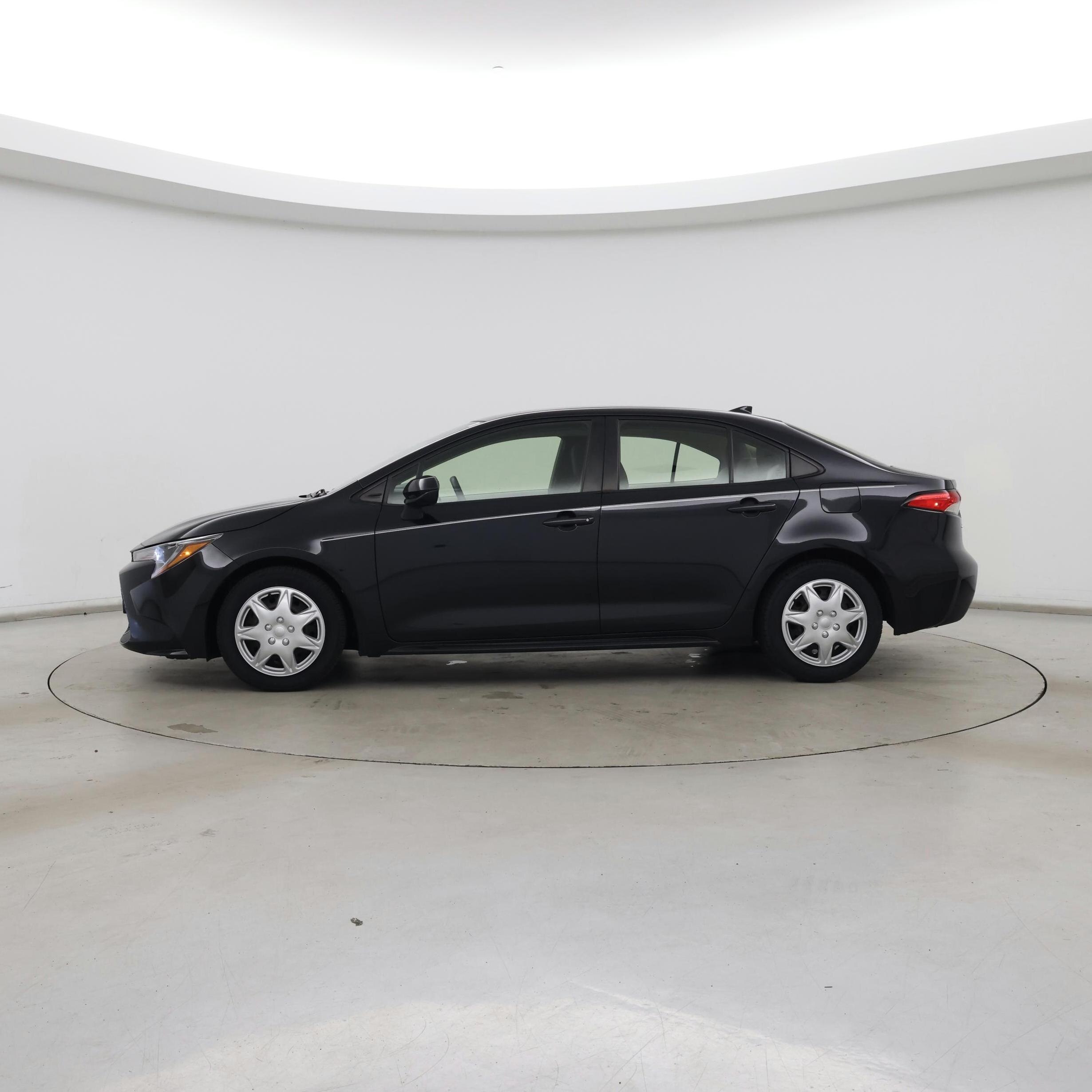 Thumbnail: 2021 Toyota Corolla - 3