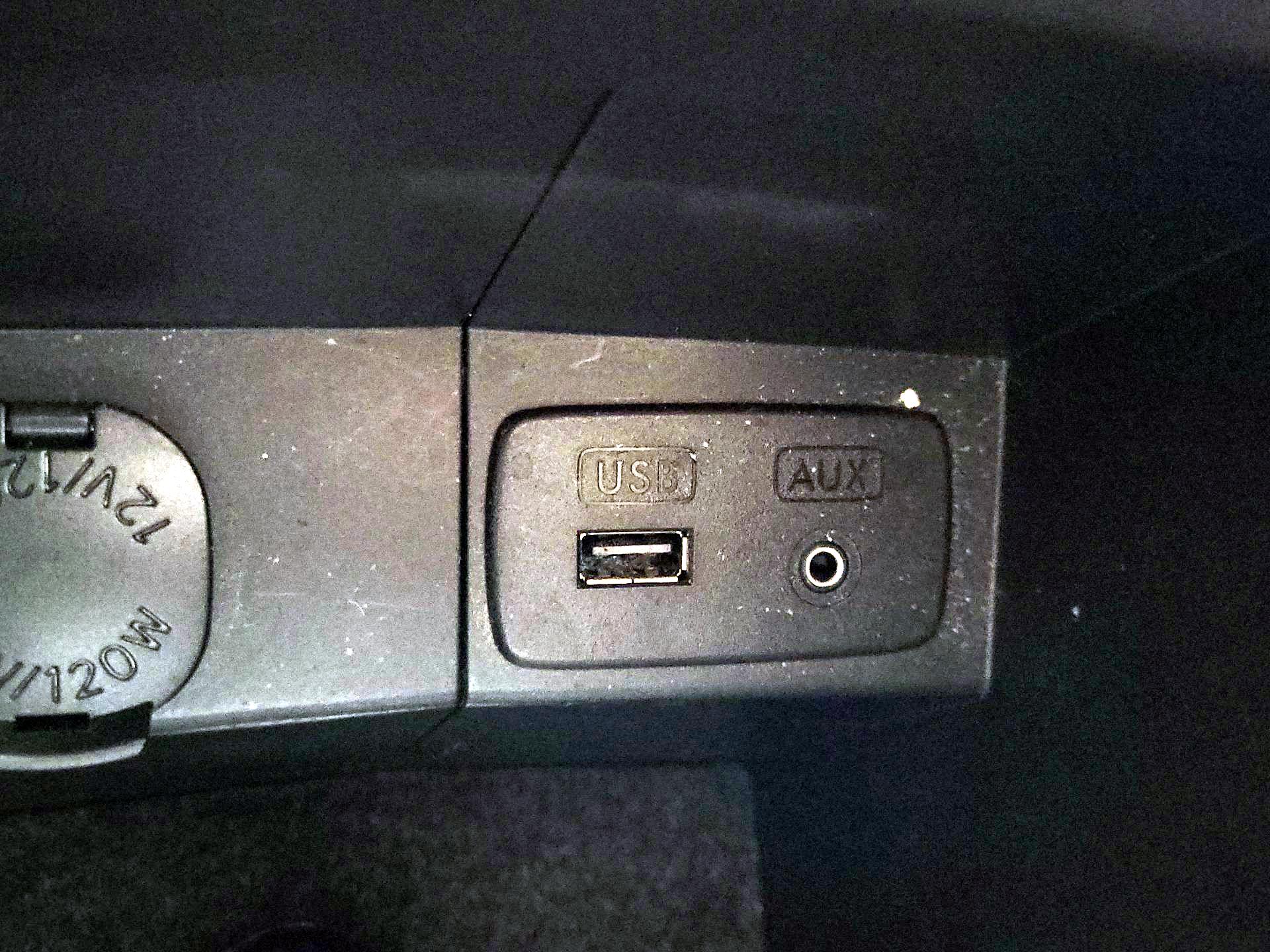 Thumbnail: 2014 Subaru Forester - 17
