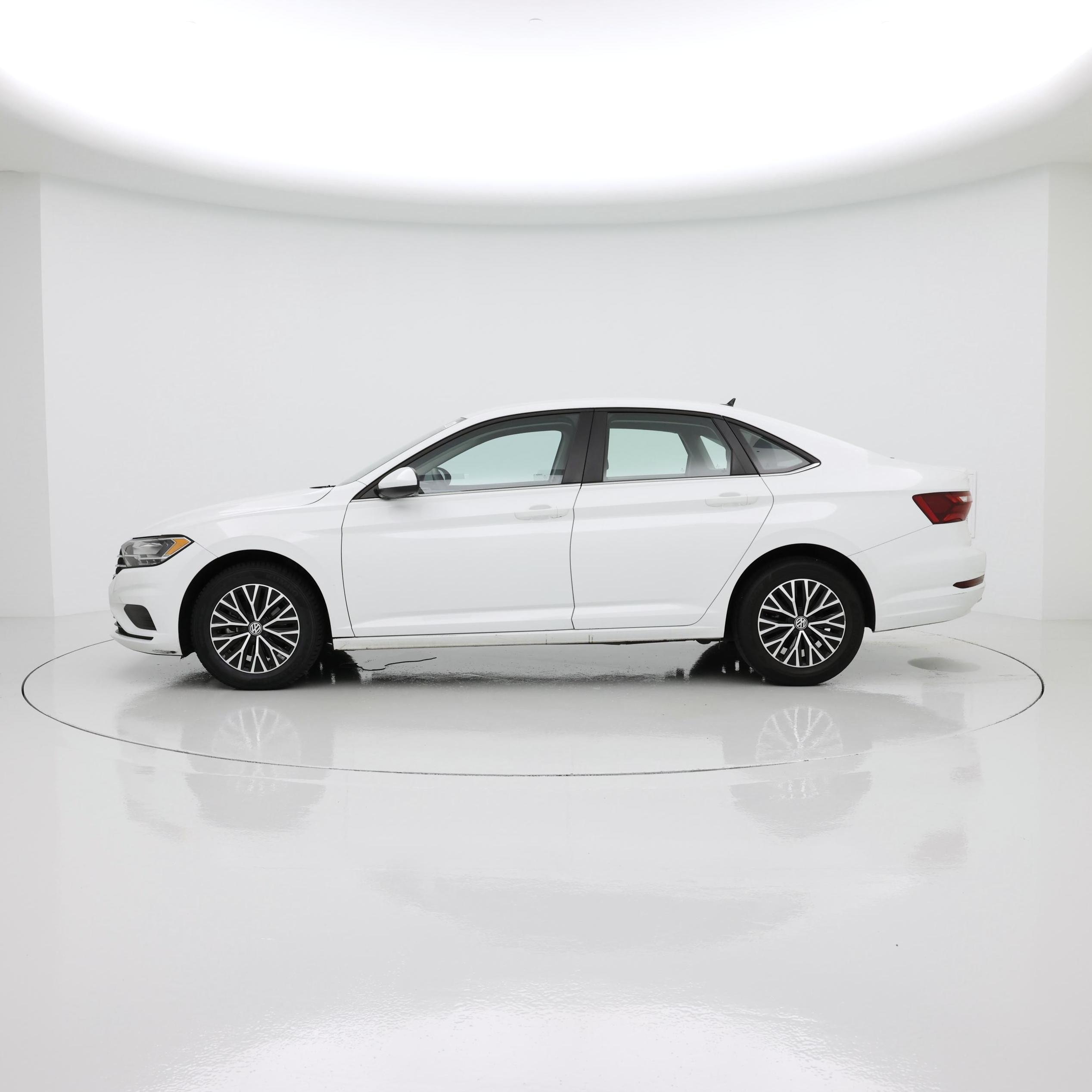 Thumbnail: 2021 Volkswagen Jetta - 3