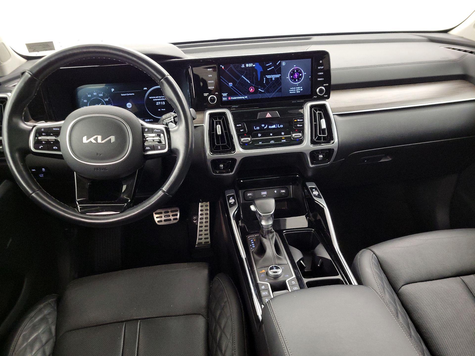 Thumbnail: 2022 Kia Sorento - 9