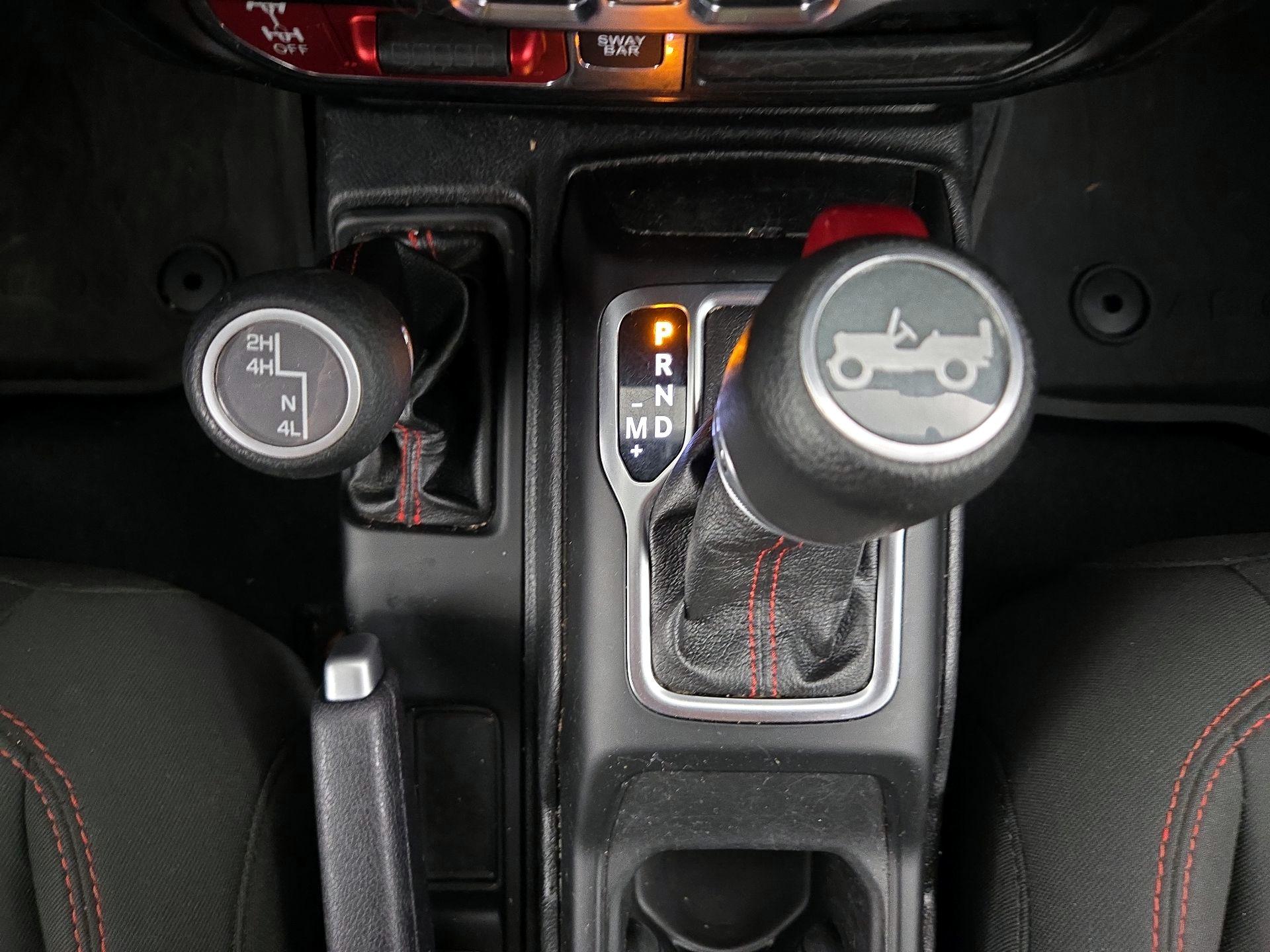 Thumbnail: 2020 Jeep Wrangler - 18