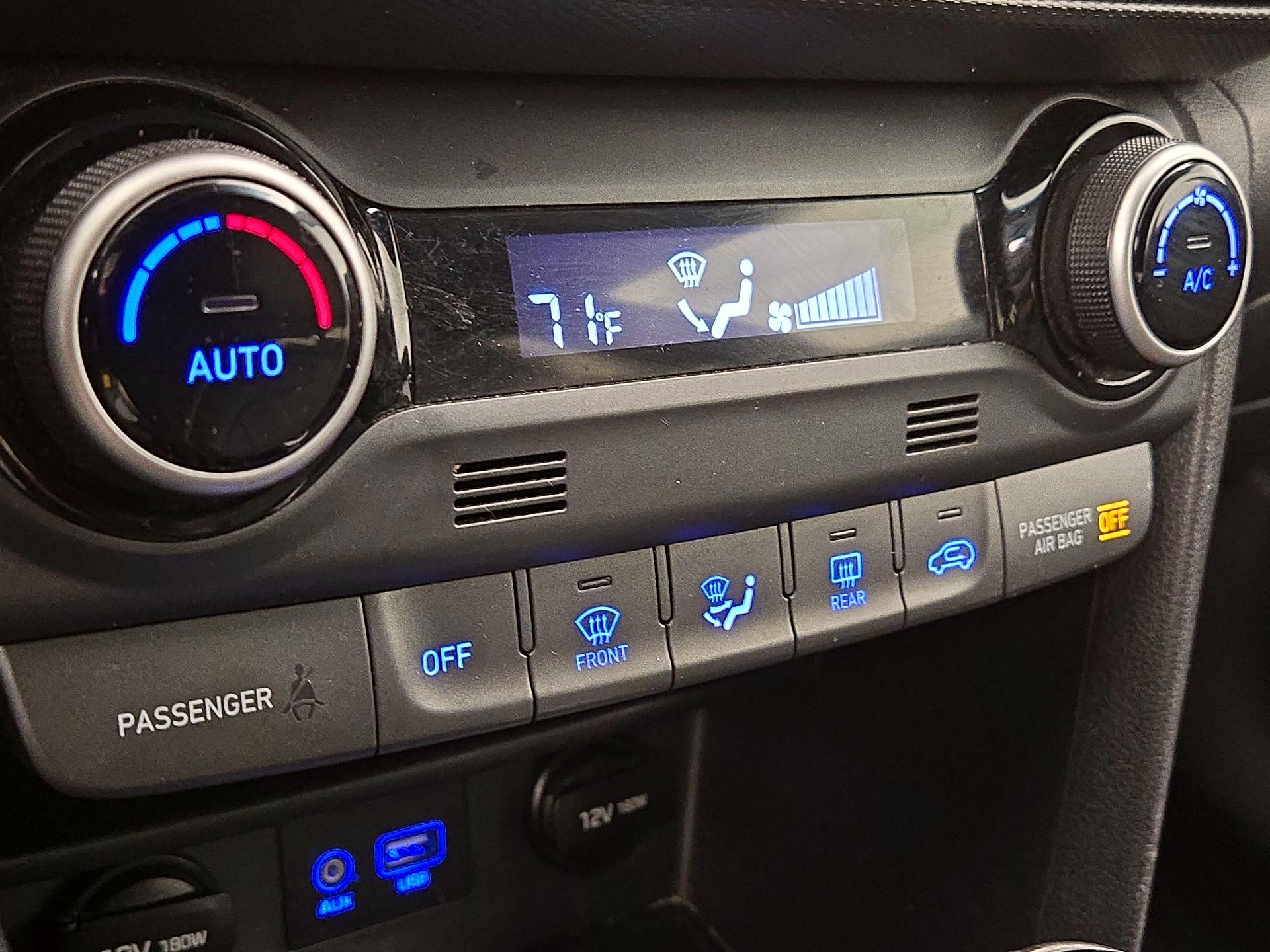 Thumbnail: 2018 Hyundai Kona - 16