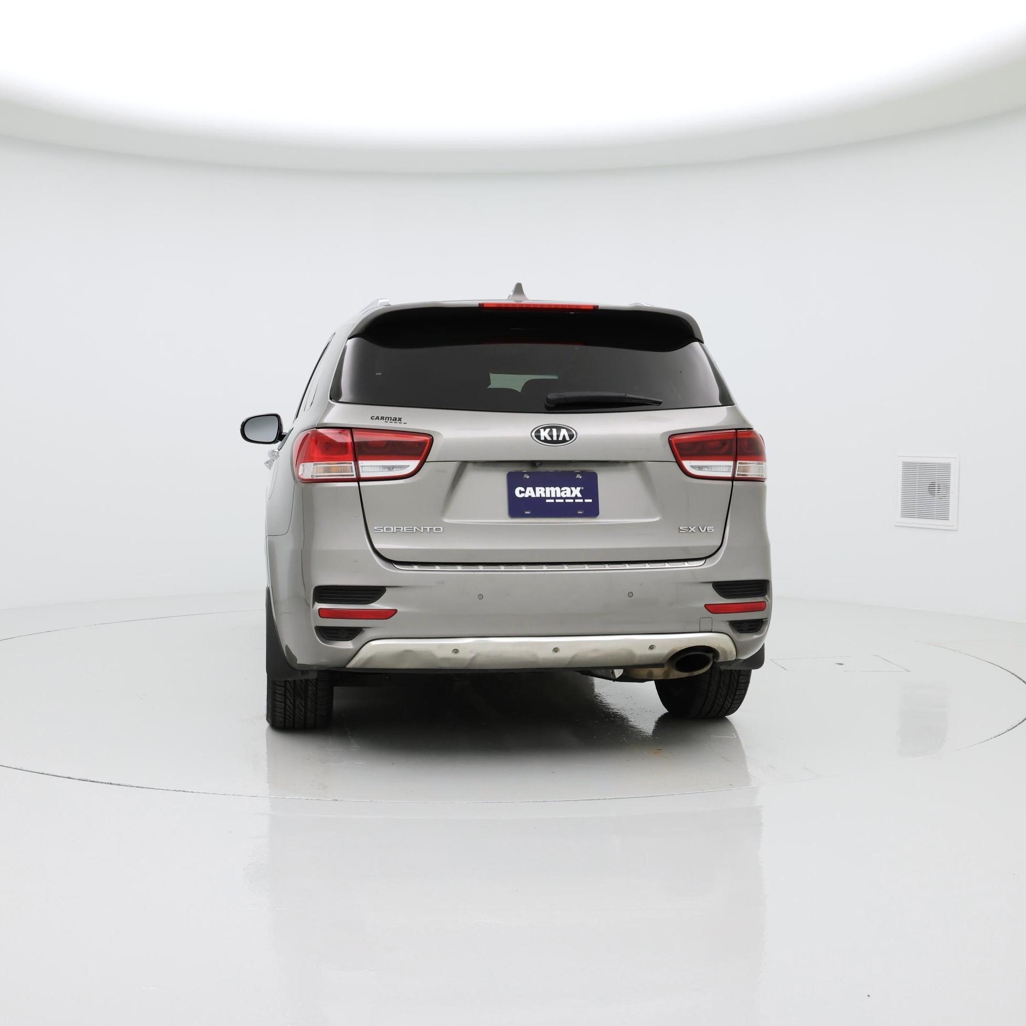 Thumbnail: 2017 Kia Sorento - 6