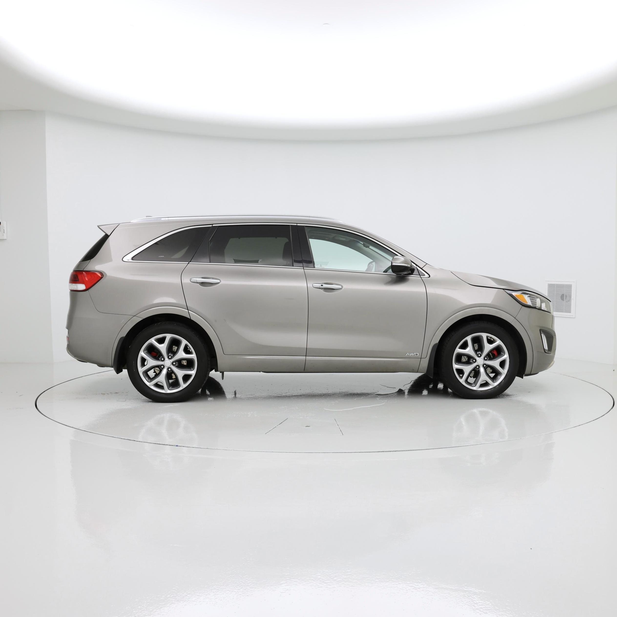 Thumbnail: 2017 Kia Sorento - 7
