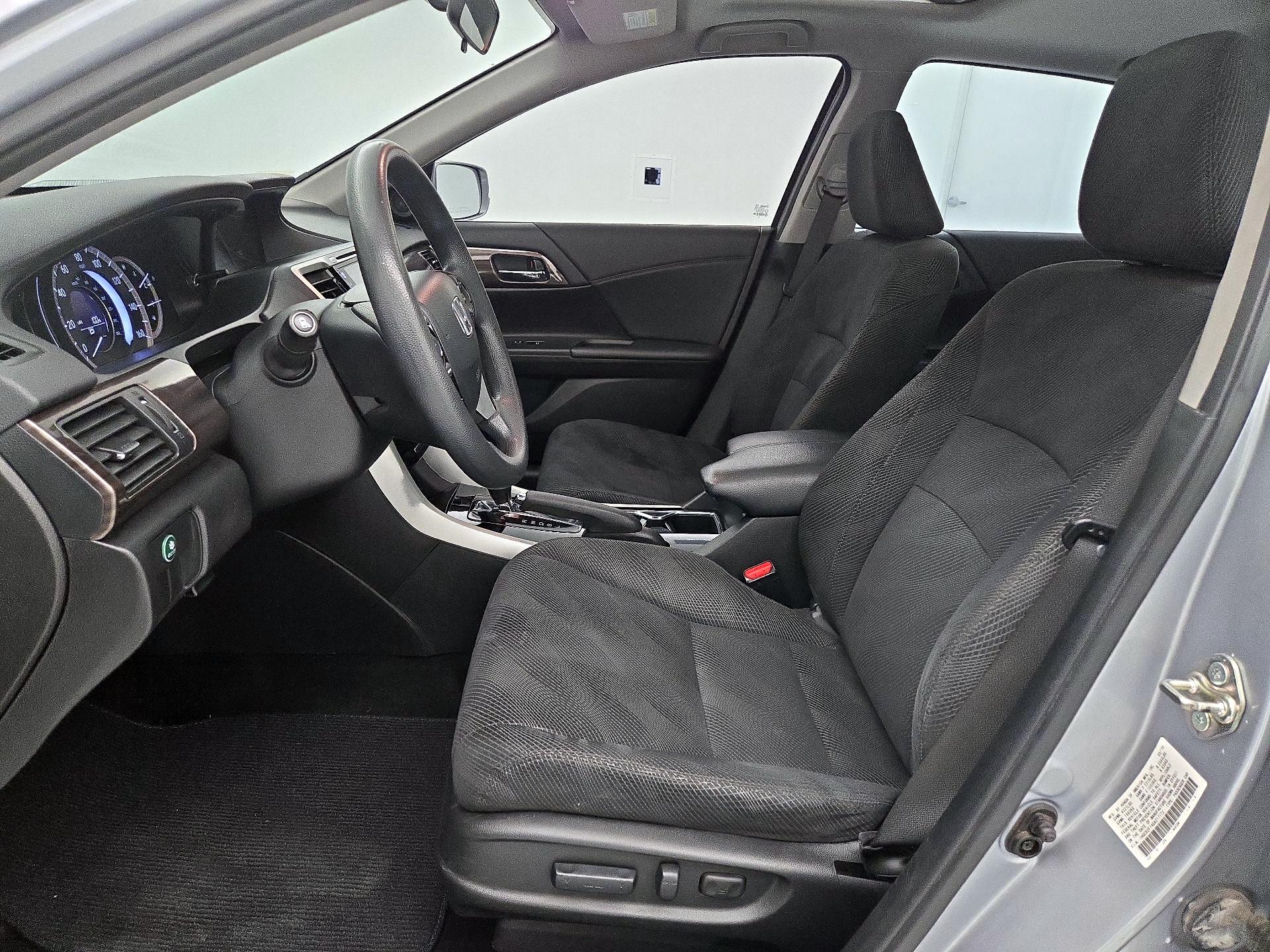 Thumbnail: 2016 Honda Accord - 11