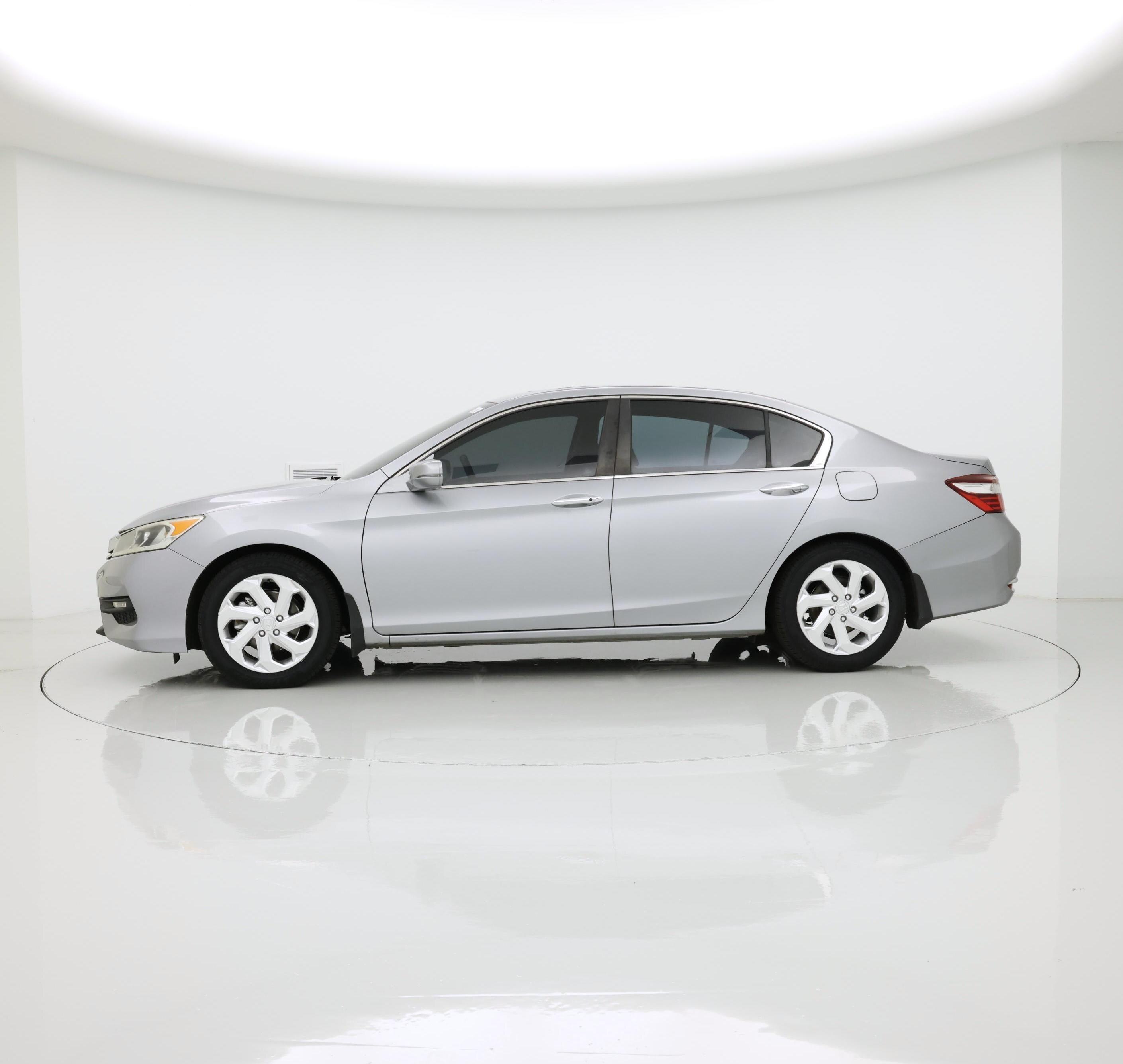 Thumbnail: 2016 Honda Accord - 3