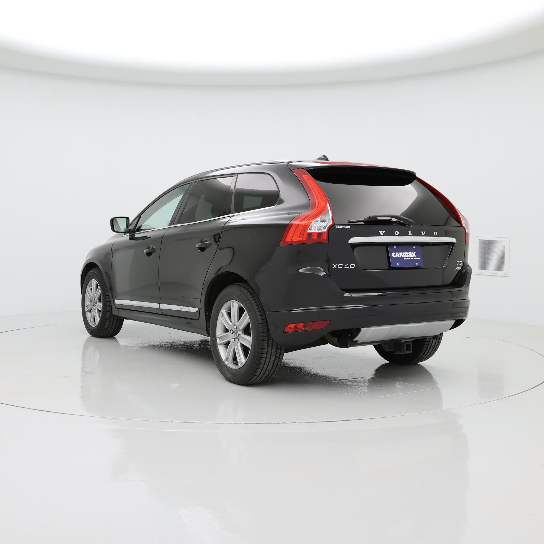Thumbnail: 2017 Volvo XC60 - 2