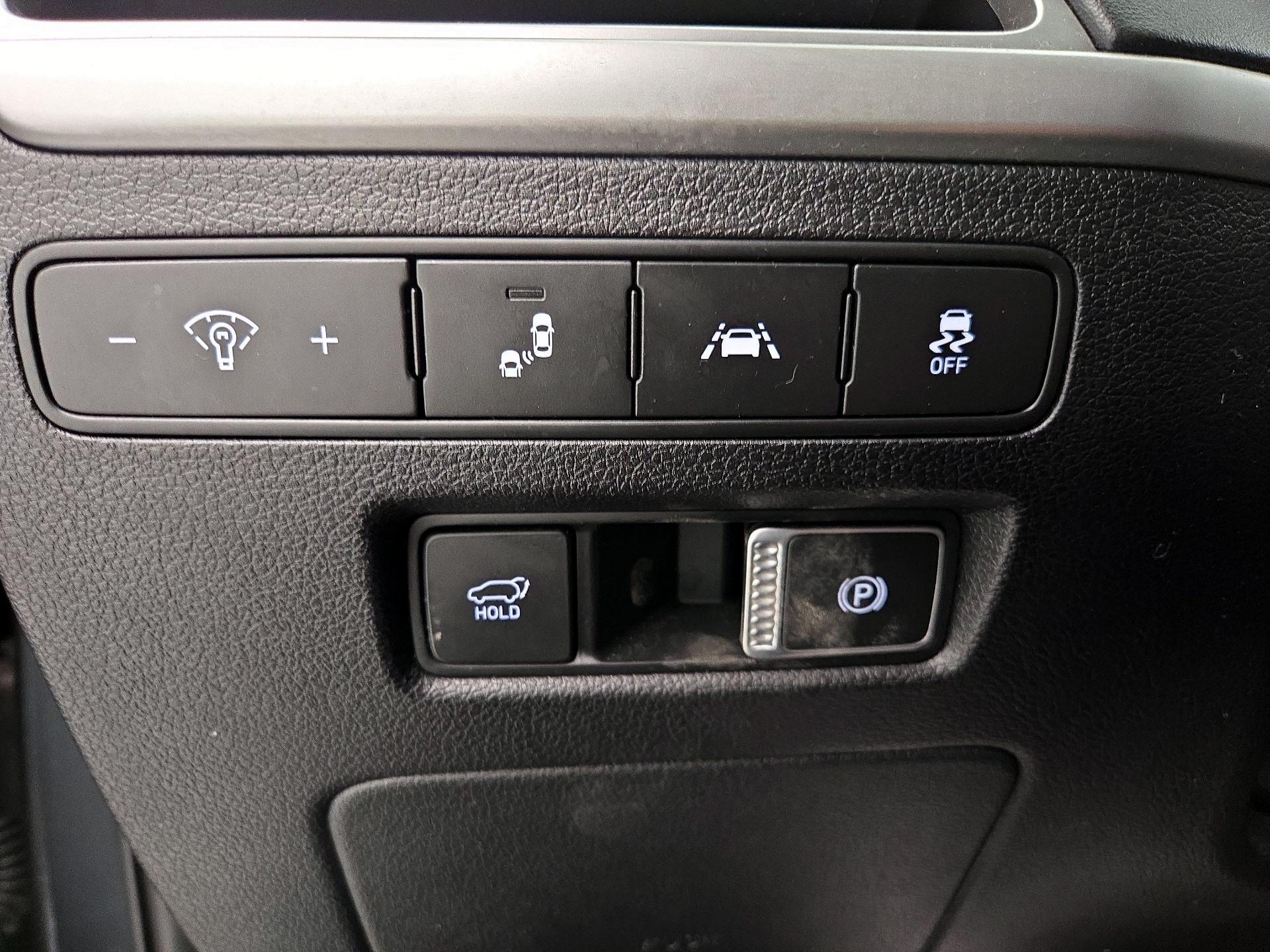 Thumbnail: 2021 Hyundai Palisade - 13