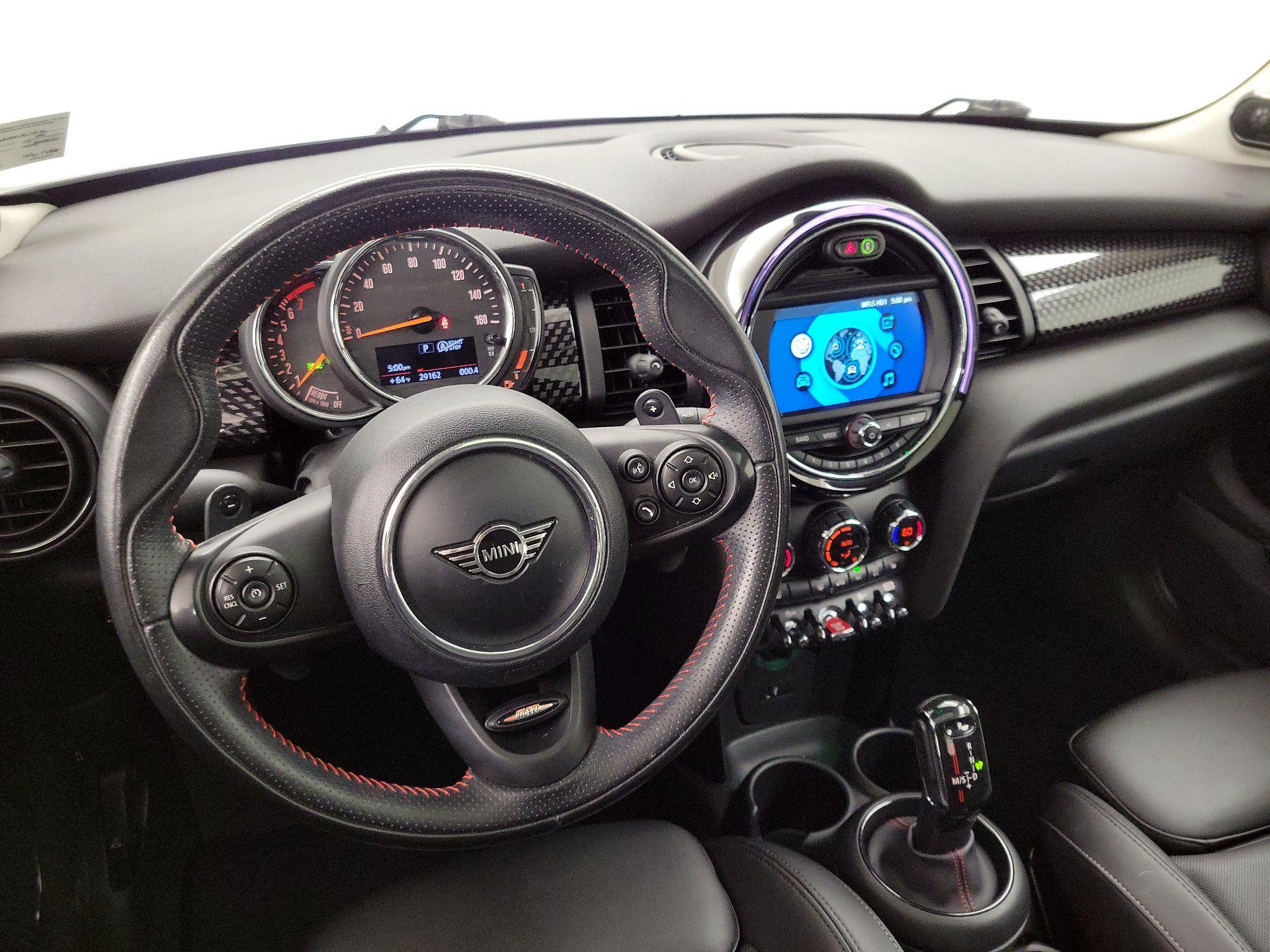 Thumbnail: 2020 MINI Cooper Hardtop - 9