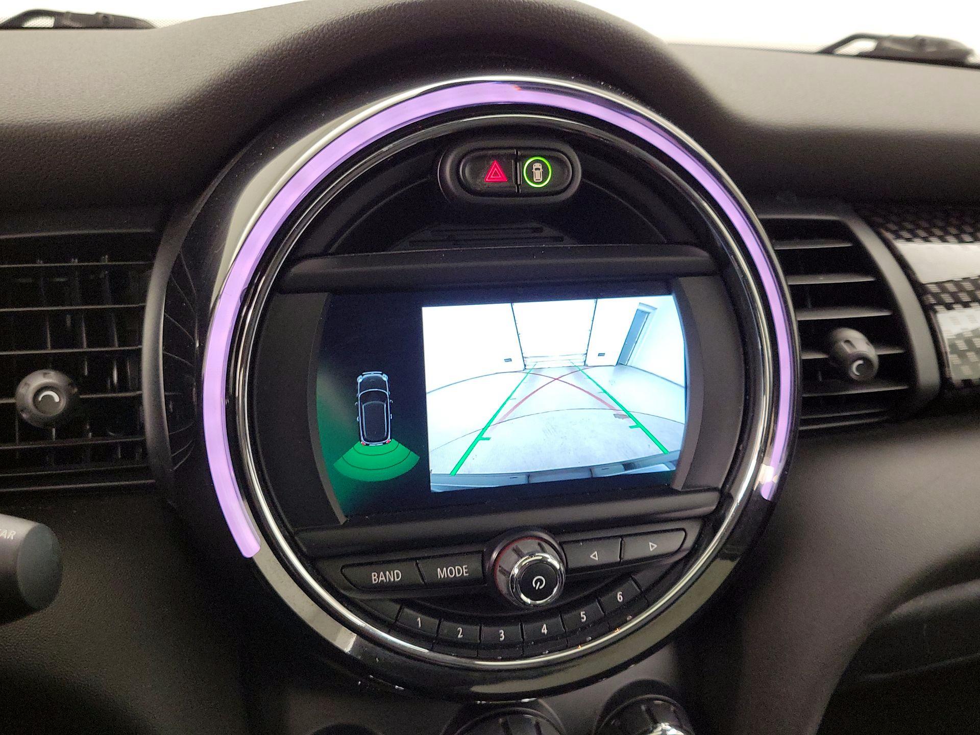 Thumbnail: 2020 MINI Cooper Hardtop - 14