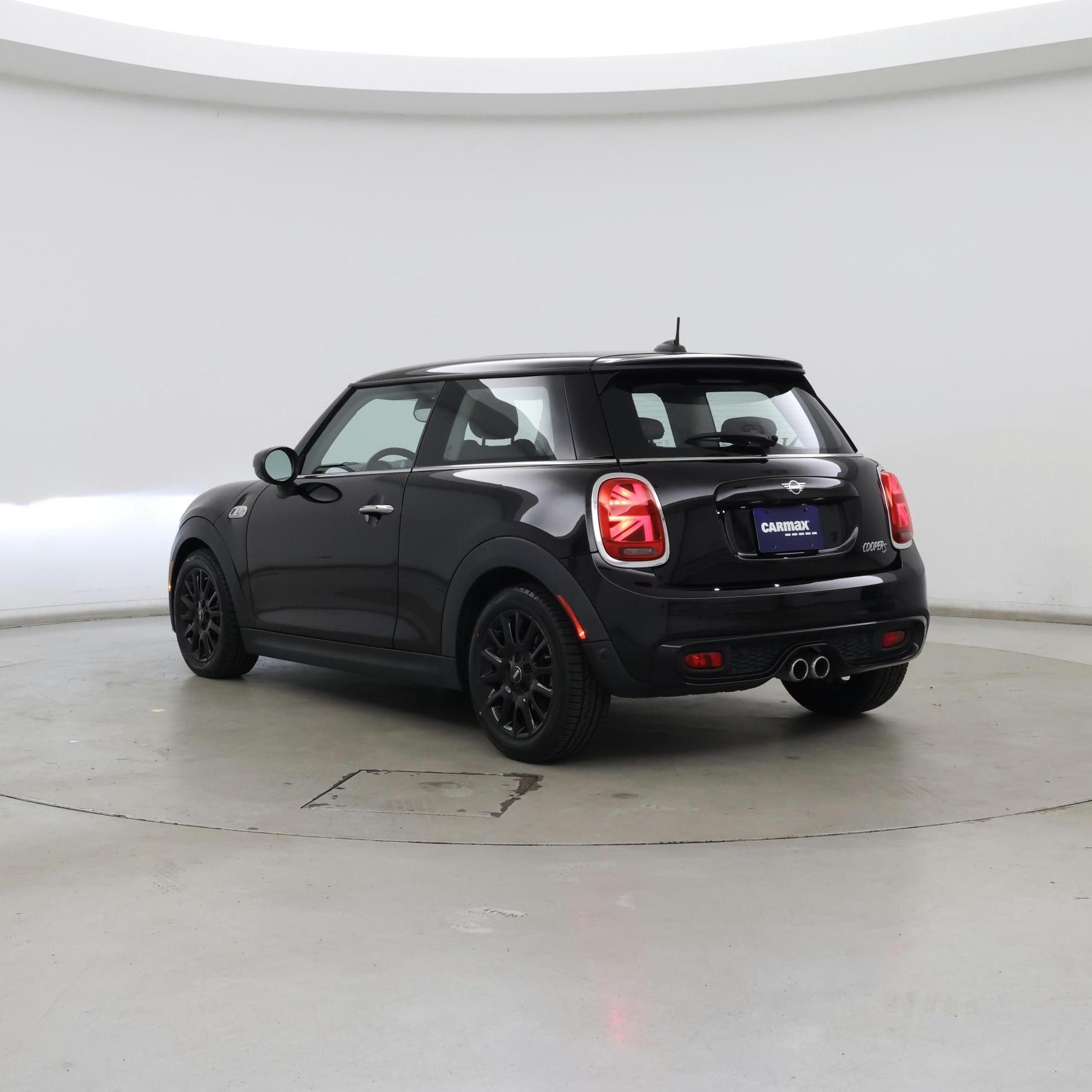 Thumbnail: 2020 MINI Cooper Hardtop - 2