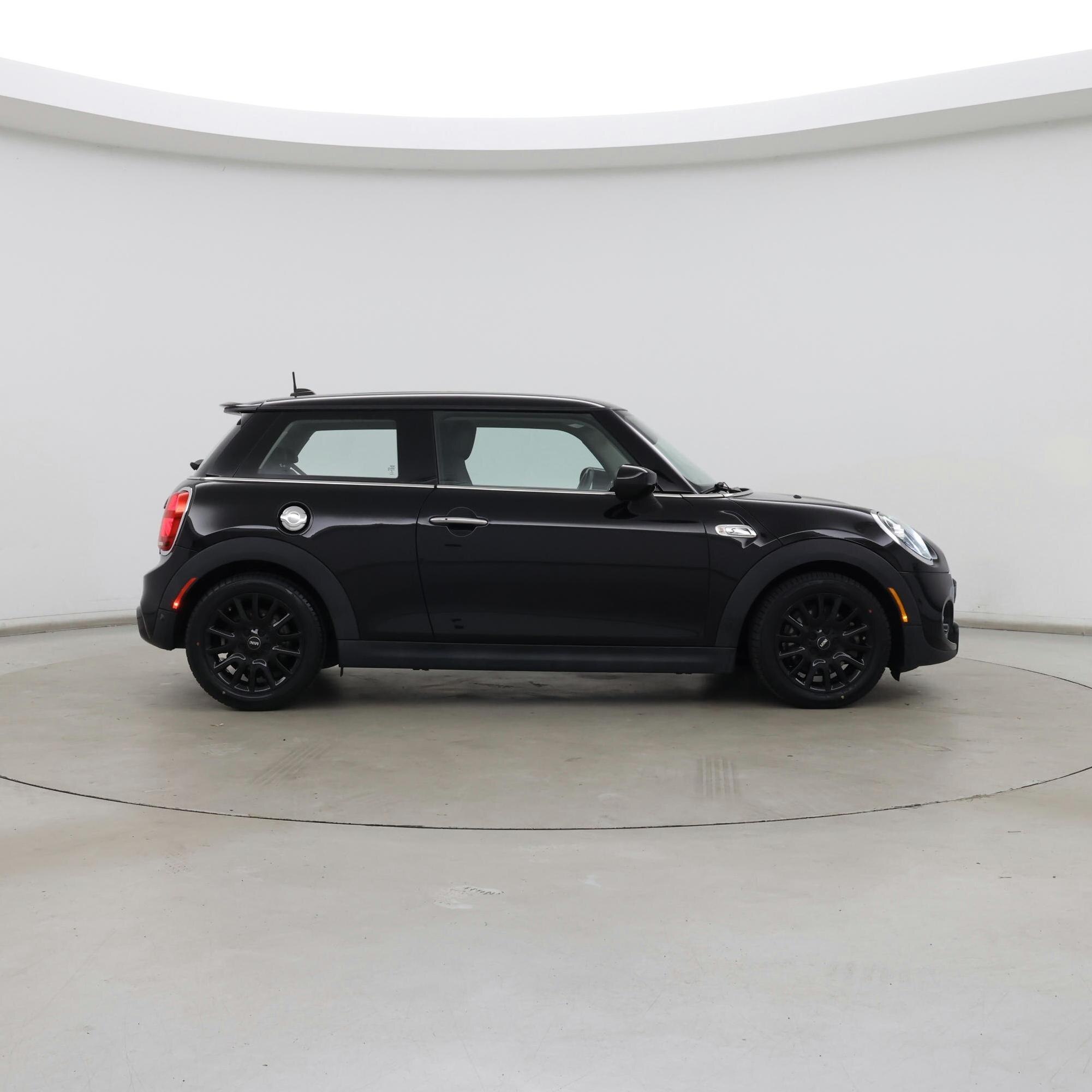 Thumbnail: 2020 MINI Cooper Hardtop - 7