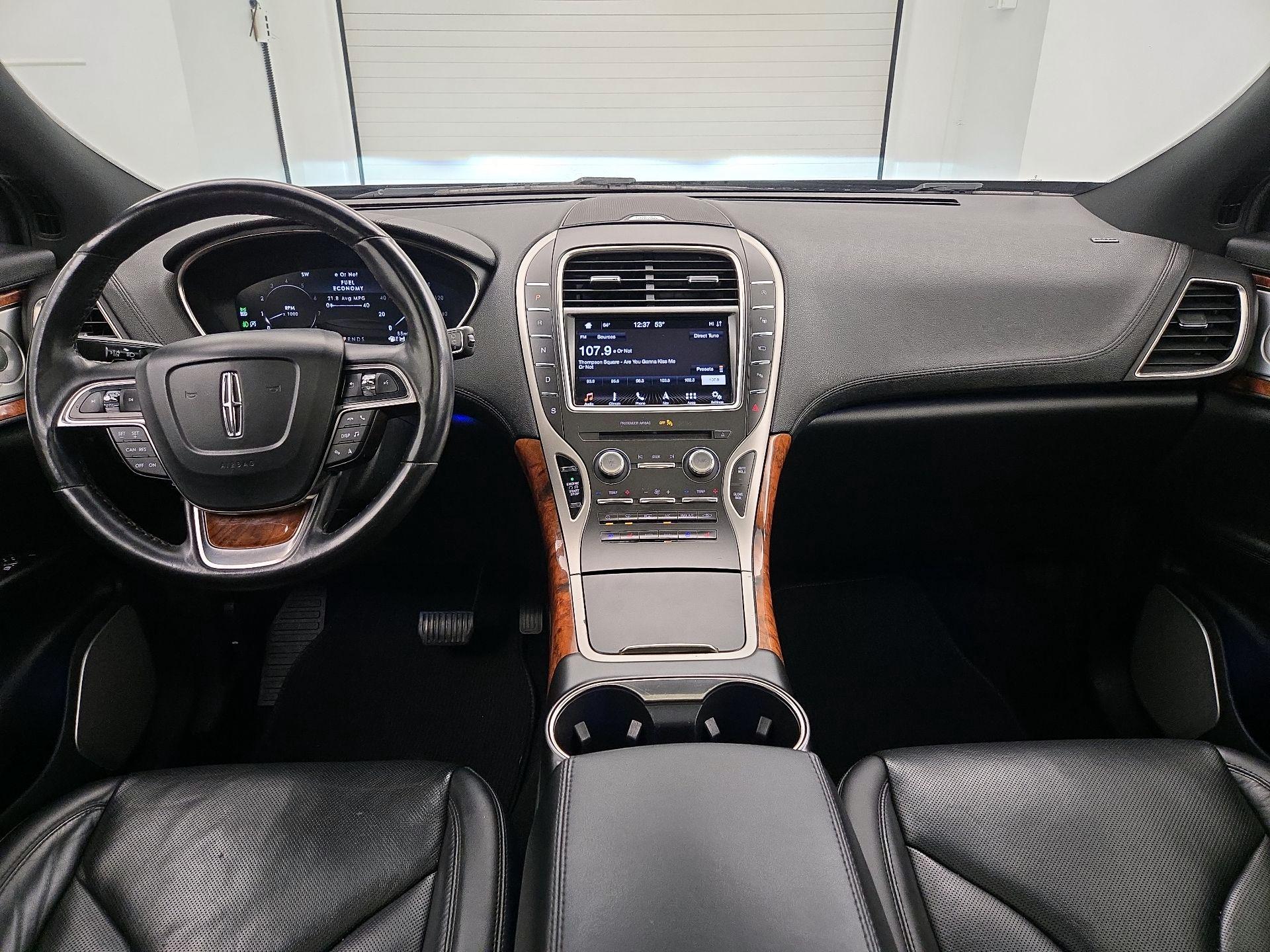 Thumbnail: 2019 Lincoln Nautilus - 9