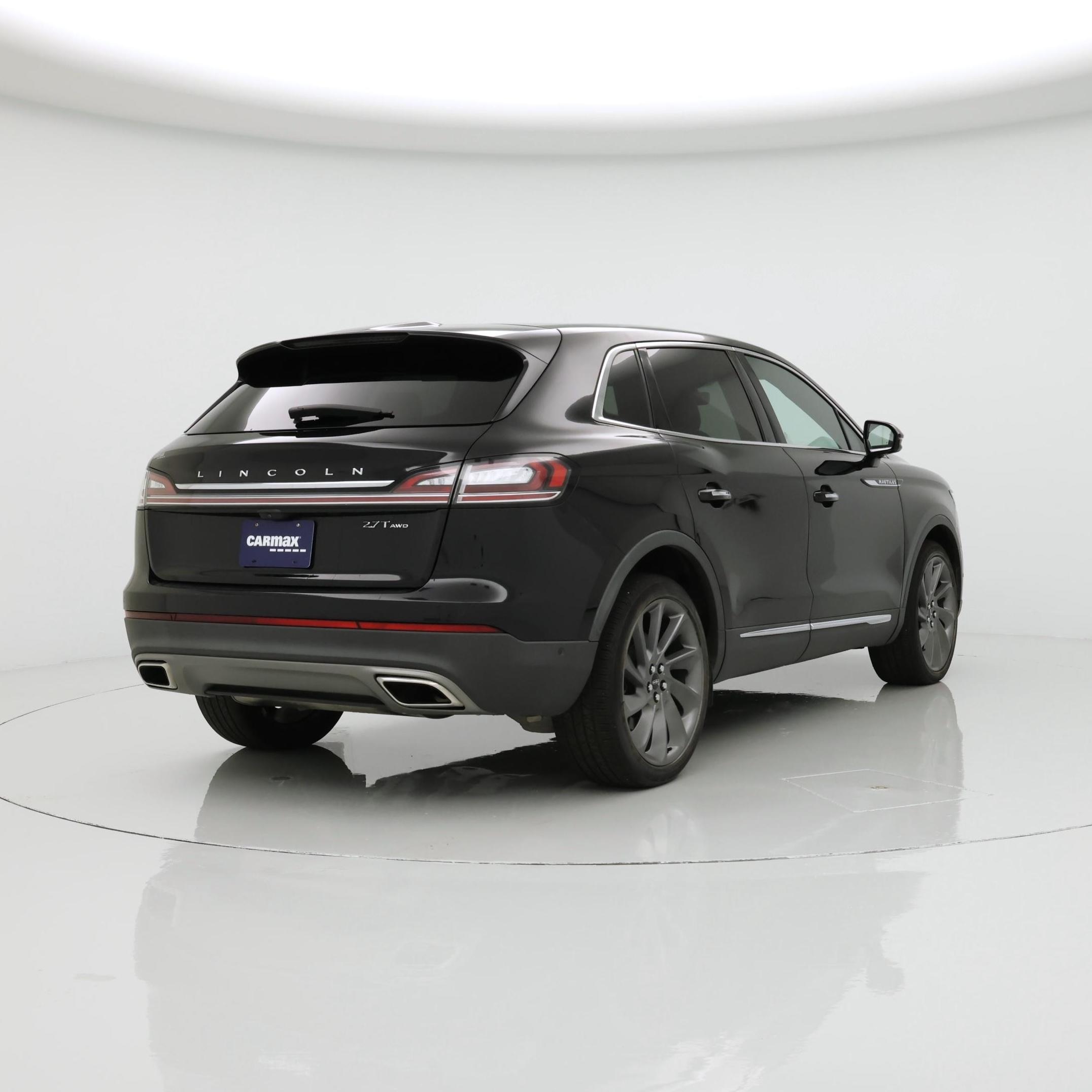 Thumbnail: 2019 Lincoln Nautilus - 8