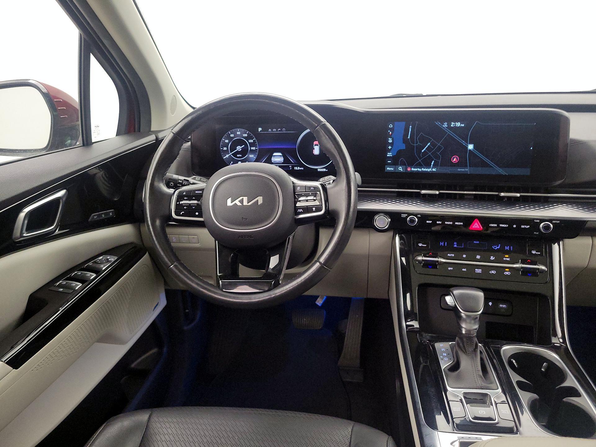 Thumbnail: 2022 Kia Carnival - 10