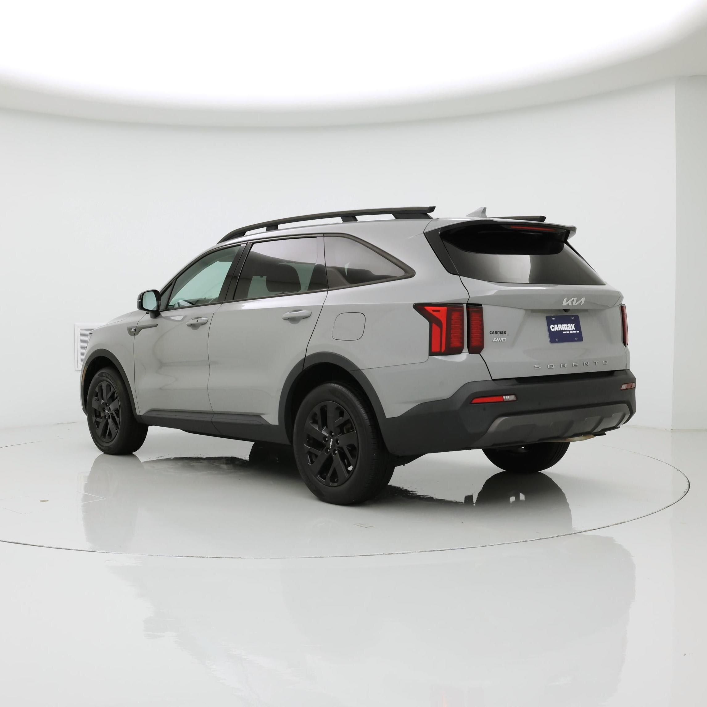 Thumbnail: 2022 Kia Sorento - 2